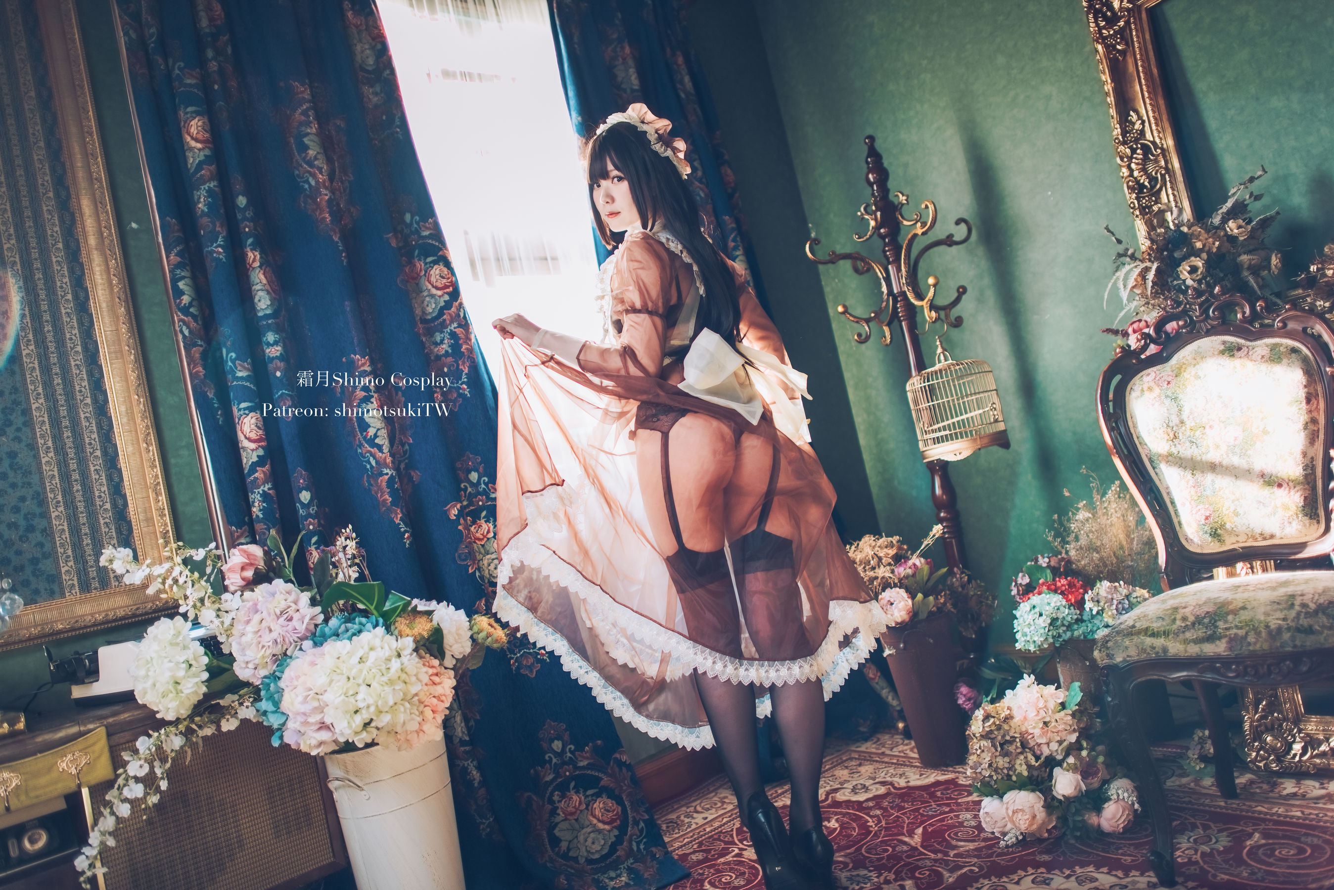 微博妹纸霜月shimo – 女仆 [15P] - 秀人网免费无水印在线套图写真