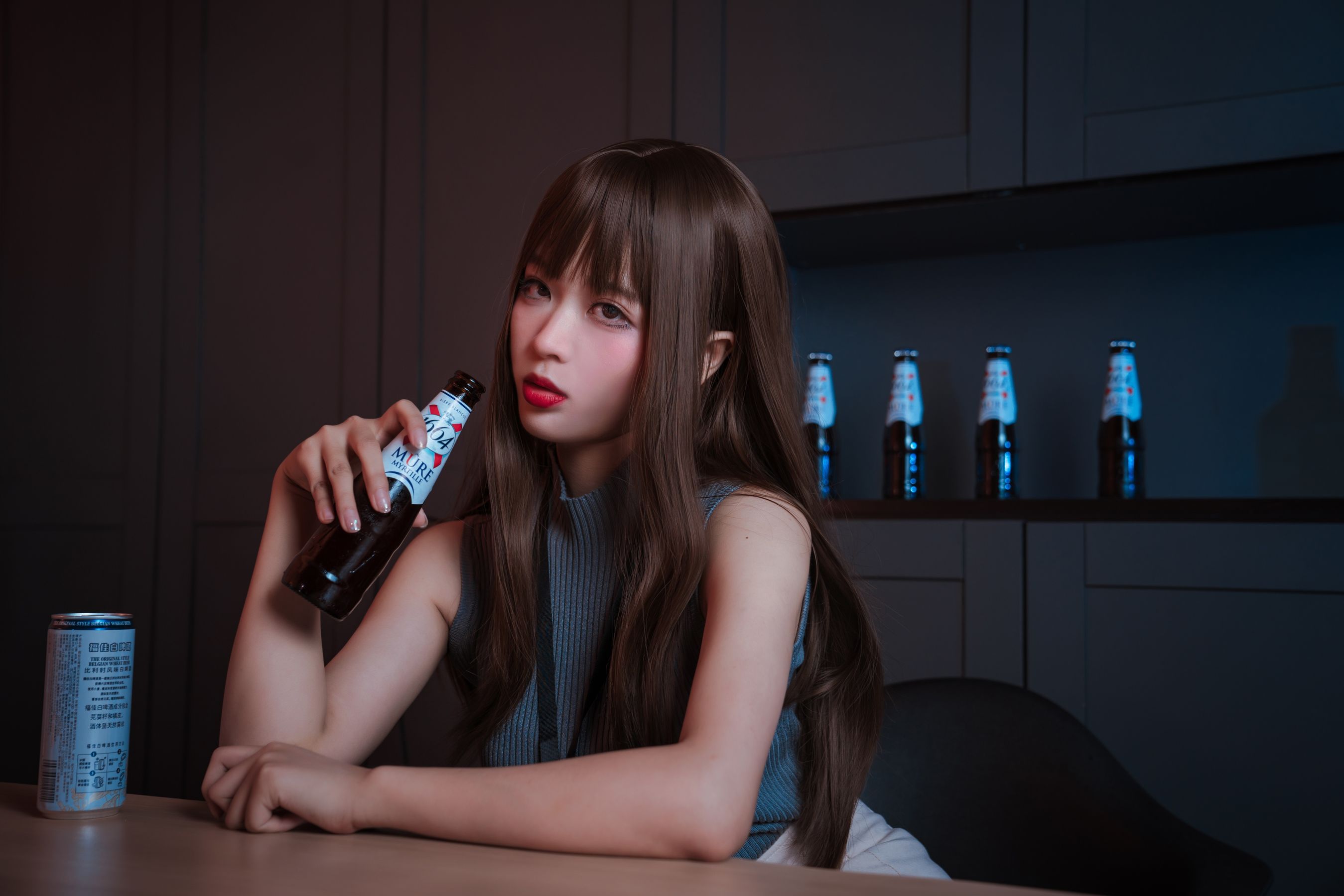 轩萧学姐 – 微醺喝醉了OL [57P] - 秀人网免费无水印在线套图写真