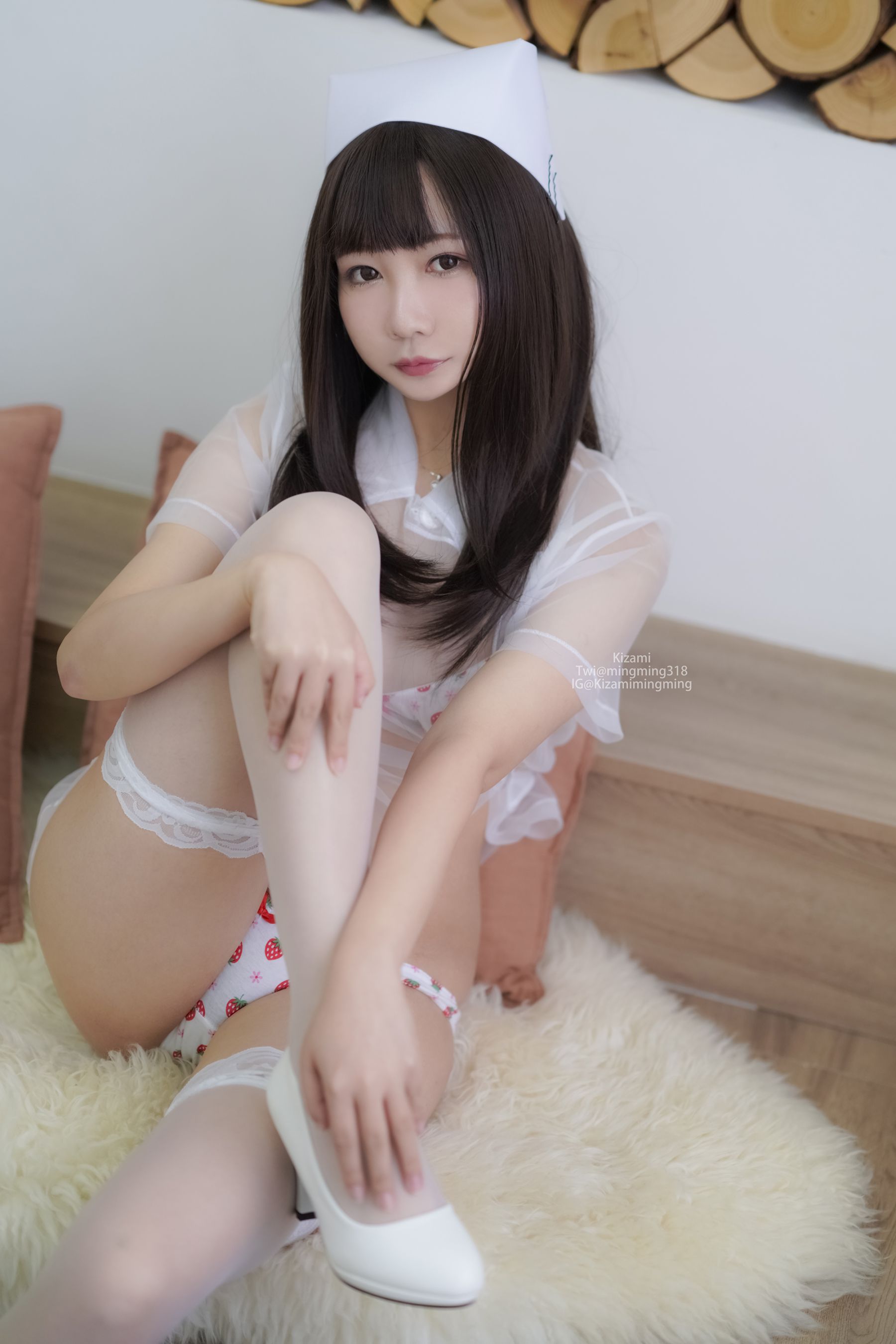 [銘銘Kizami] fantia なぜ私をずっと見ていますか？(9.6) [25P] - 秀人网免费无水印在线套图写真