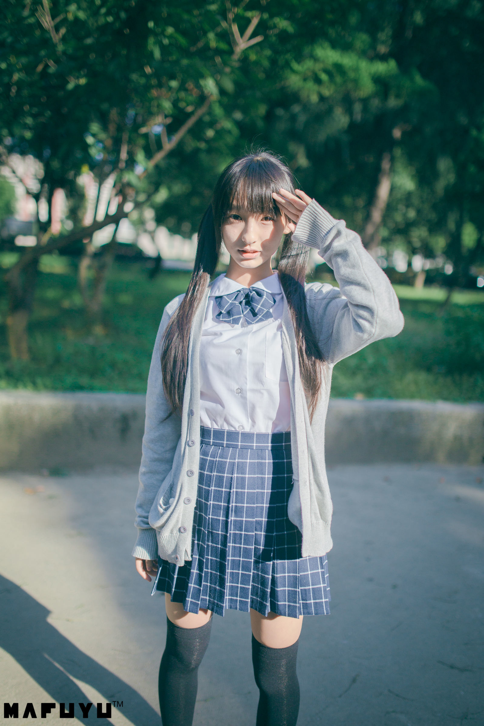 [萝莉COS] 神楽板真冬 阳光校服系列套图 [79P] - 秀人网免费无水印在线套图写真