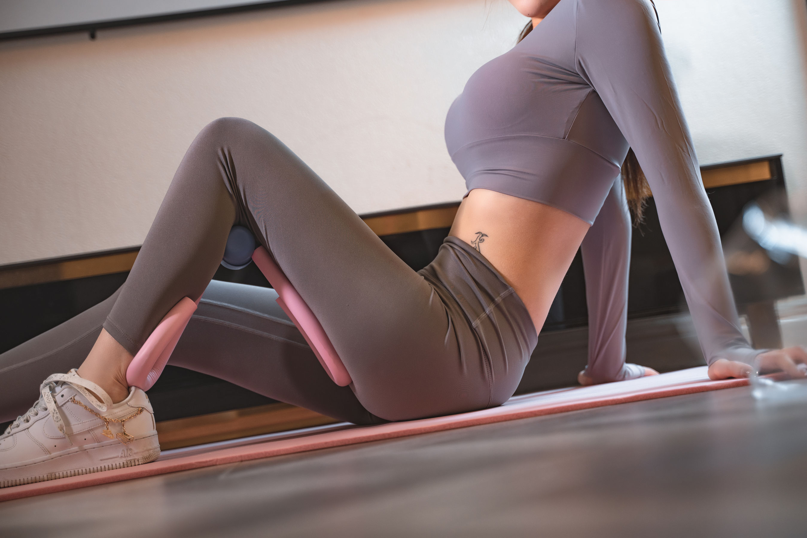 蜜蜜子Kimmie – After fitness [22P] - 秀人网免费无水印在线套图写真