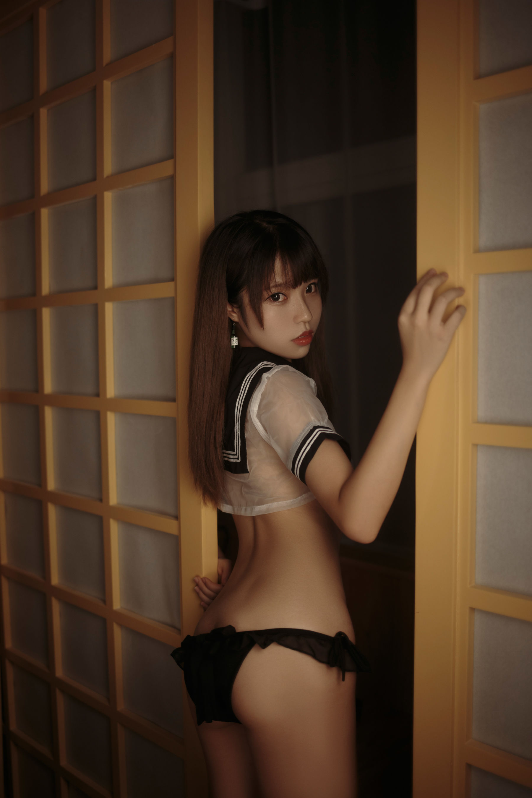 萌妹白易子教主 – 透明水手服 [21P] - 秀人网免费无水印在线套图写真