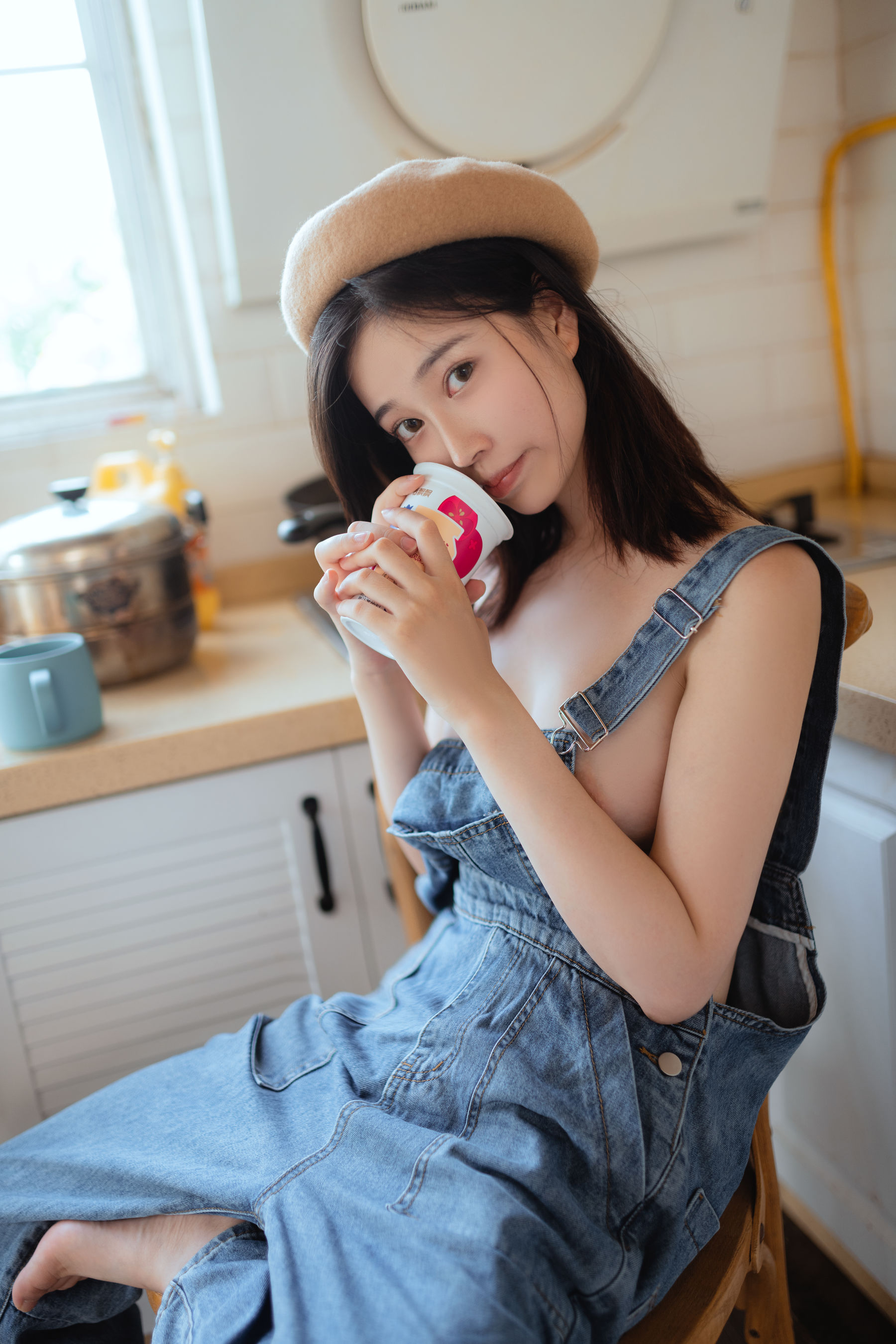 Nnian – 背带裤 [23P] - 秀人网免费无水印在线套图写真