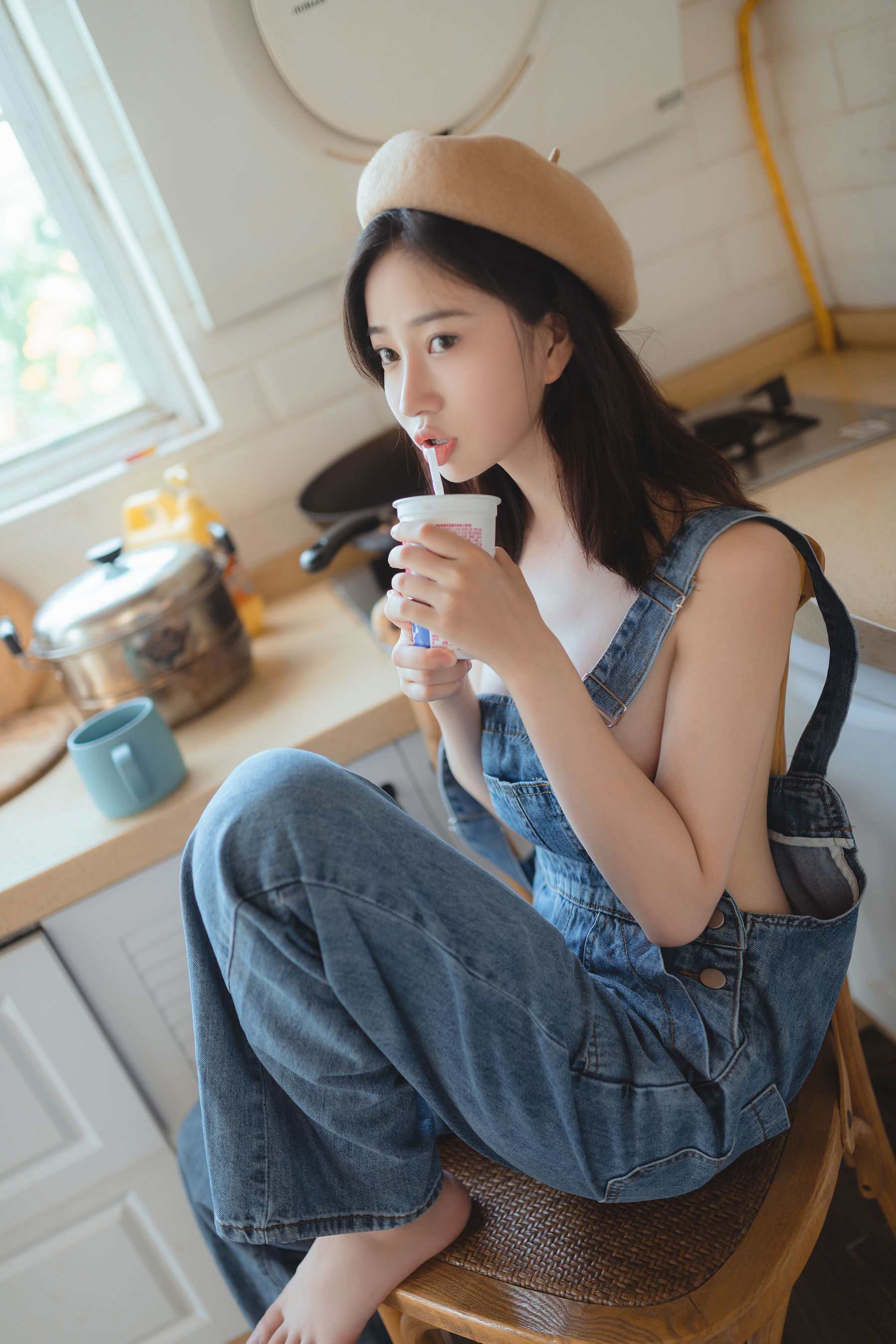 Nnian – 背带裤 [23P] - 秀人网免费无水印在线套图写真