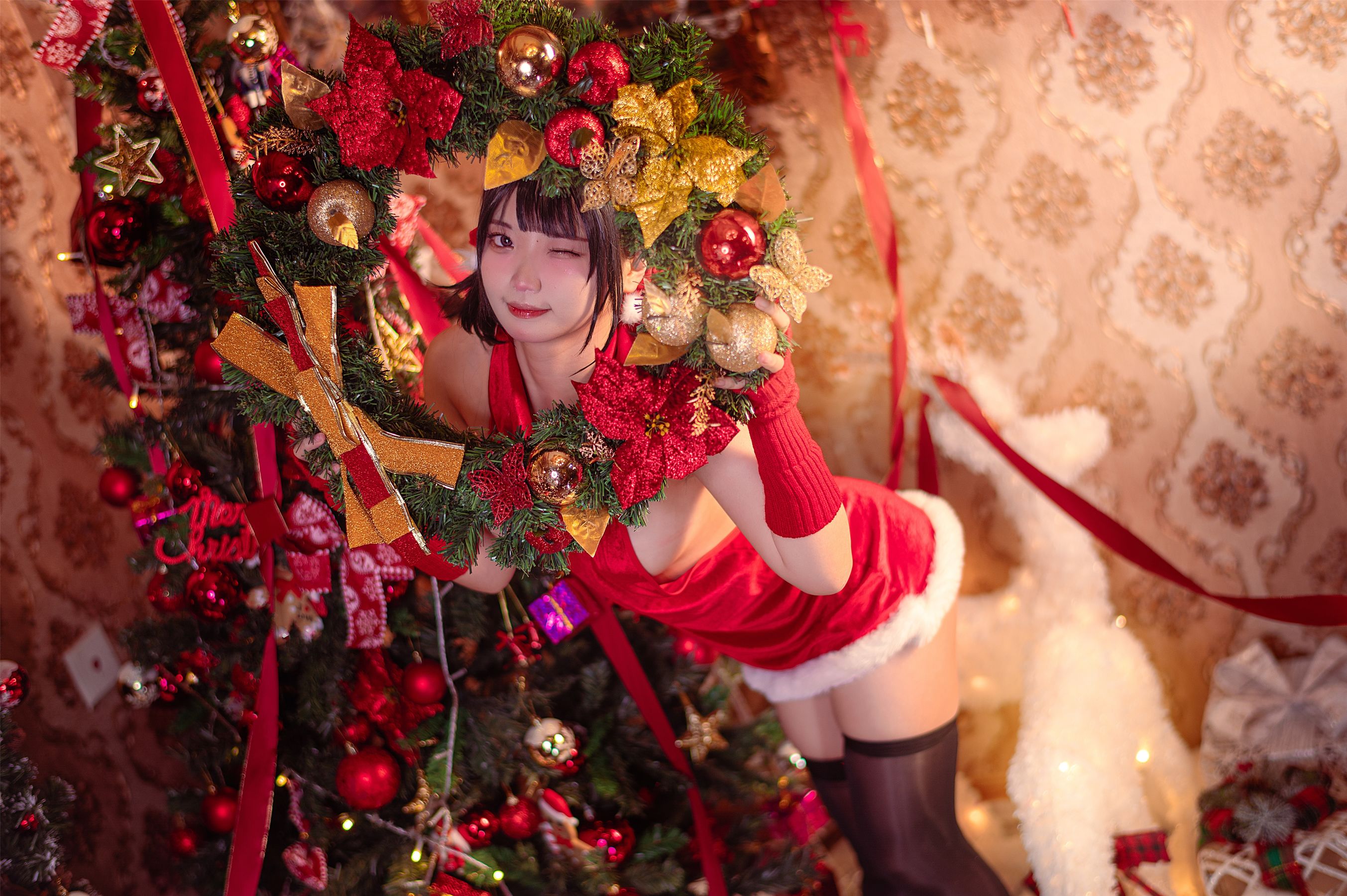 伊喵君 – 圣诞礼物 [55P] - 秀人网免费无水印在线套图写真