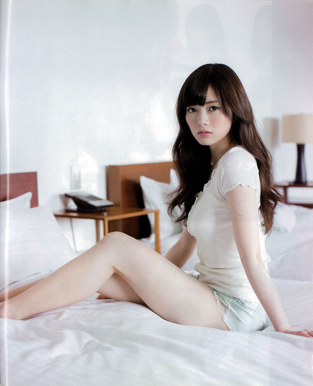 [BUBKA] 2014.05 白石麻衣 向田茉夏 小嶋真子 [18P] - 秀人网免费无水印在线套图写真