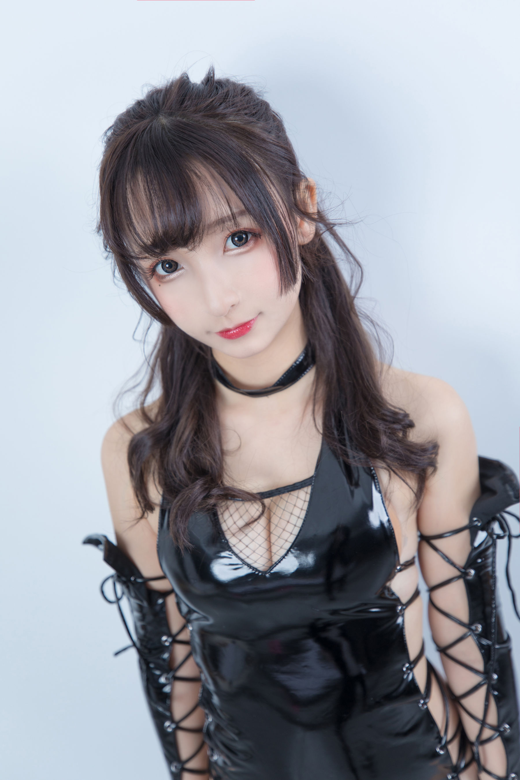 萝莉神楽板真冬 デンジャラスフラワーｆ [150P] - 秀人网免费无水印在线套图写真