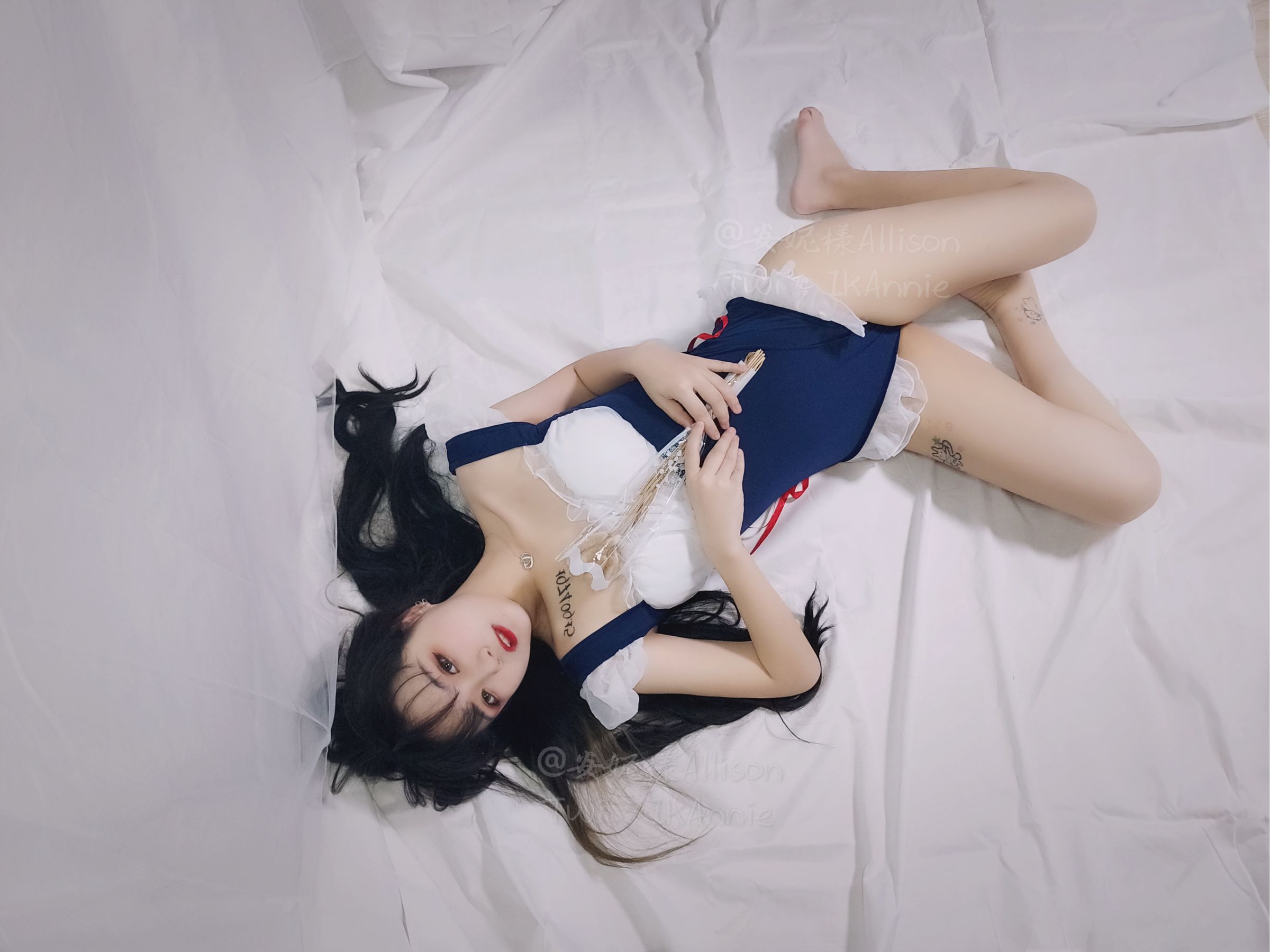 安妮 – 白雪姬泳装 [30P] - 秀人网免费无水印在线套图写真