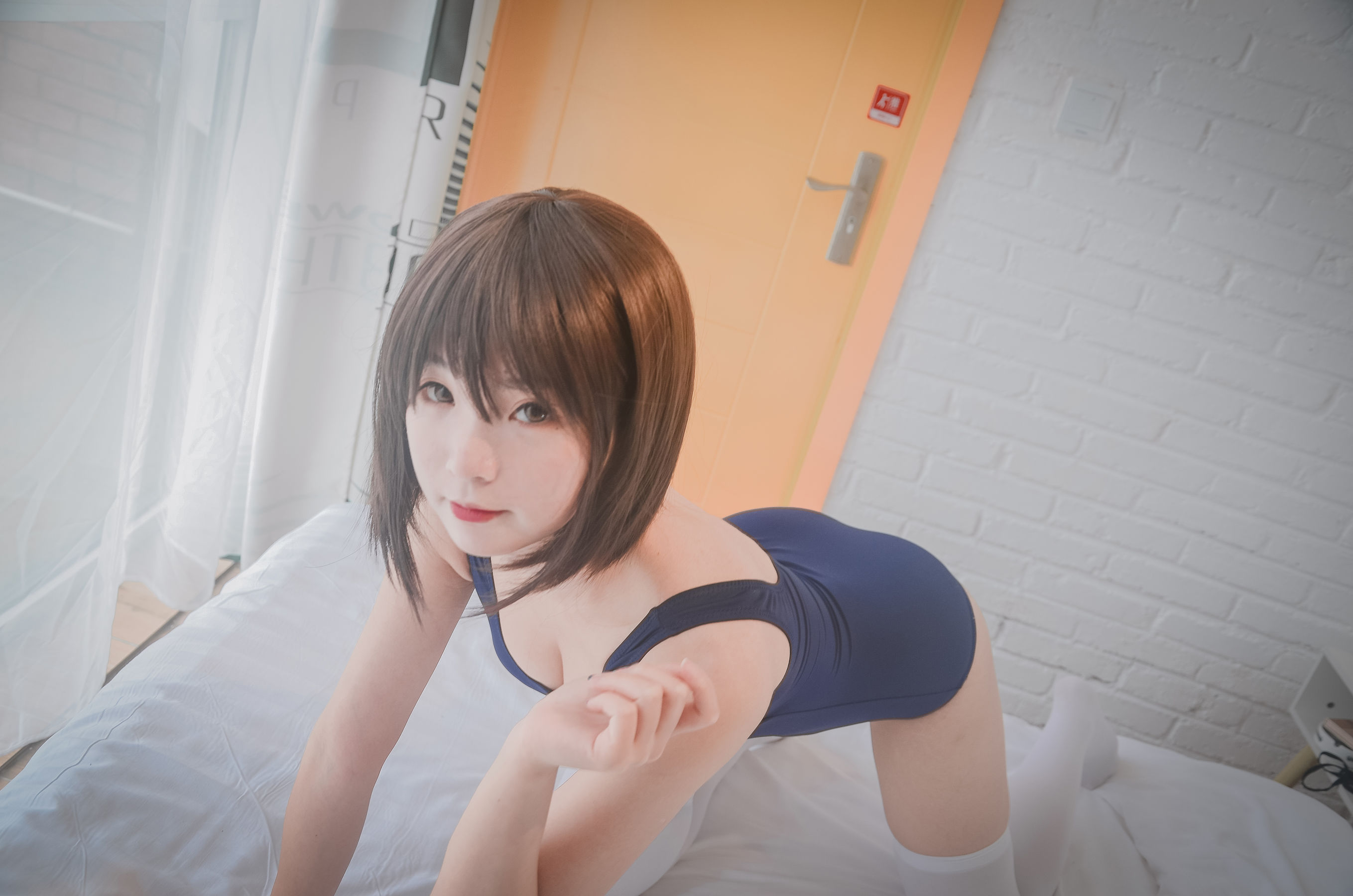 萌妹是青水 死库水 [18P] - 秀人网免费无水印在线套图写真