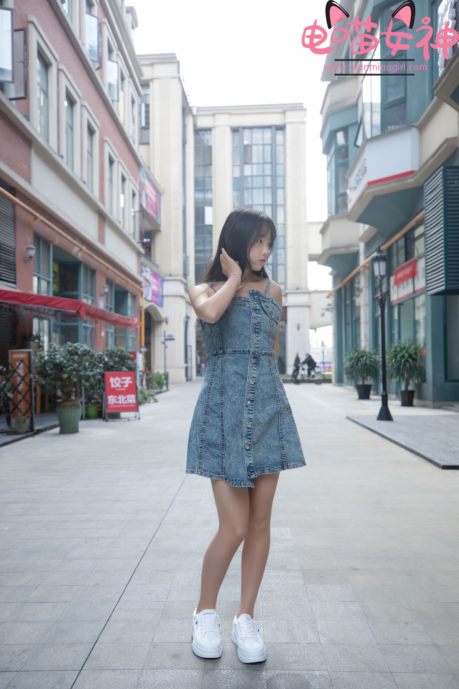 电喵女神 – 灵唯 稚嫩小白鞋 [71P] - 秀人网免费无水印在线套图写真