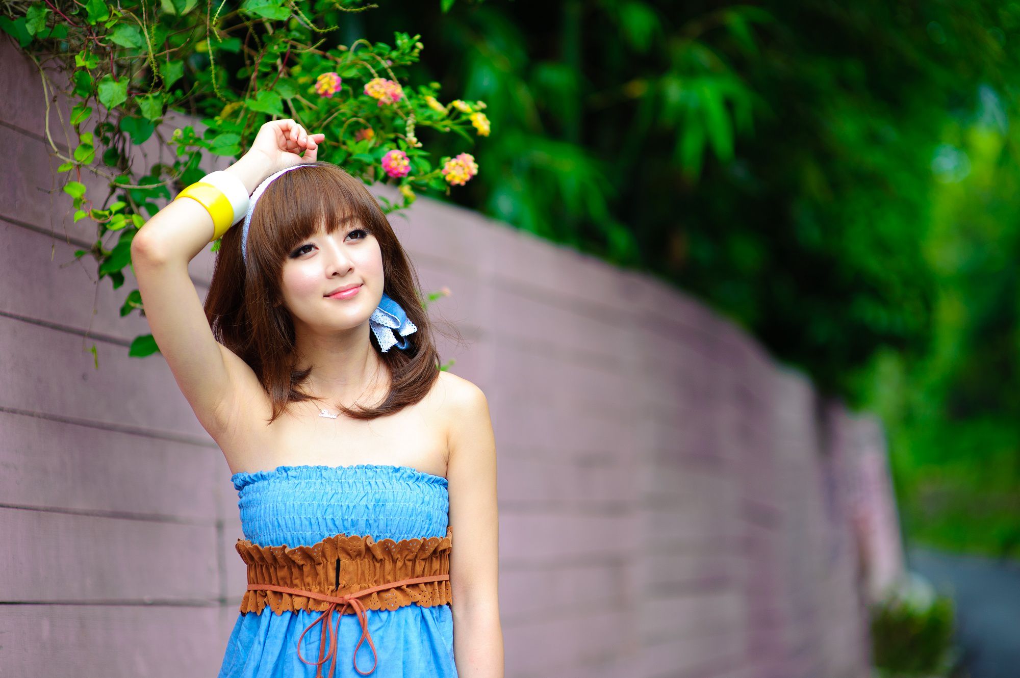 张凯洁@Mikako《蒙馬特咖啡外拍》 [92P] - 秀人网免费无水印在线套图写真