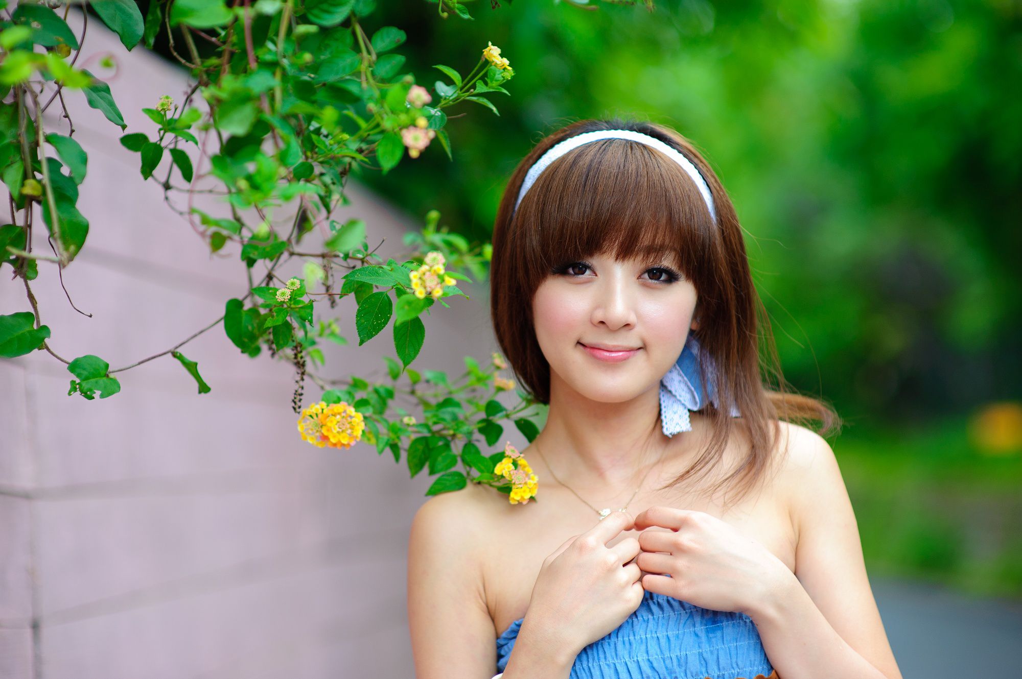 张凯洁@Mikako《蒙馬特咖啡外拍》 [92P] - 秀人网免费无水印在线套图写真