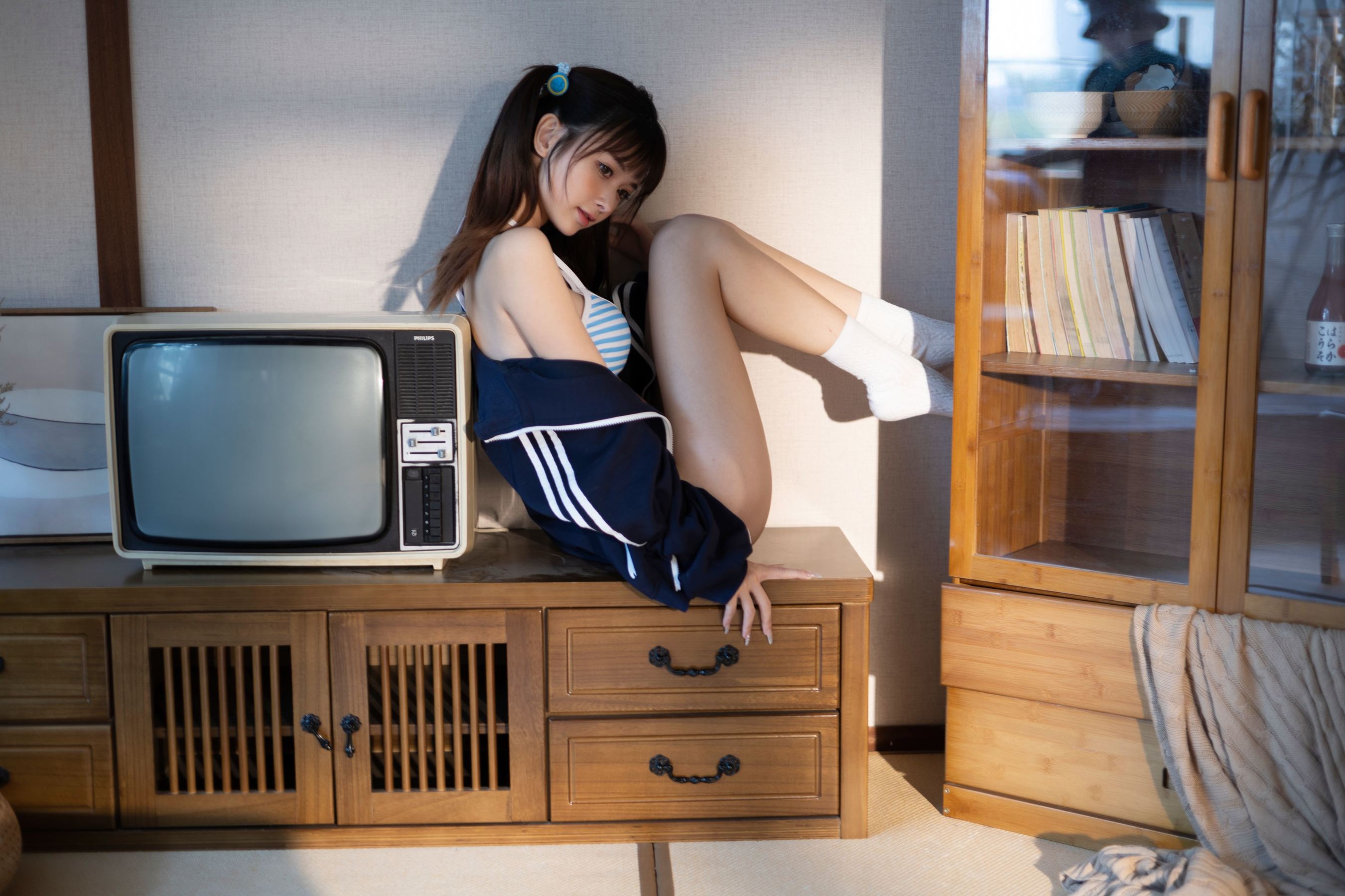 河豚抚子 – 夏日比基尼 [28P] - 秀人网免费无水印在线套图写真