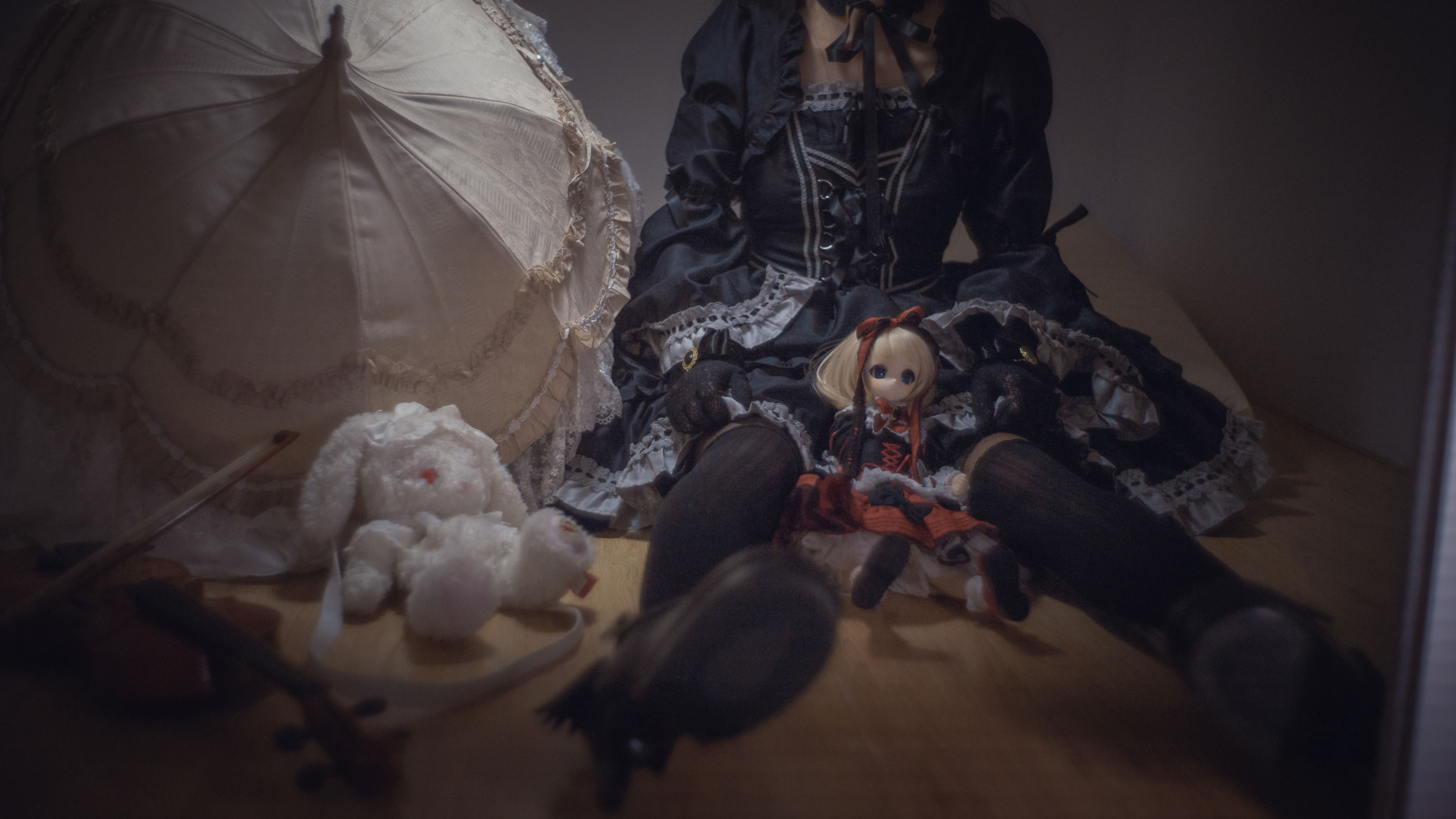 福利姬木花琳琳是勇者 – Marionette in the closet [37P] - 秀人网免费无水印在线套图写真