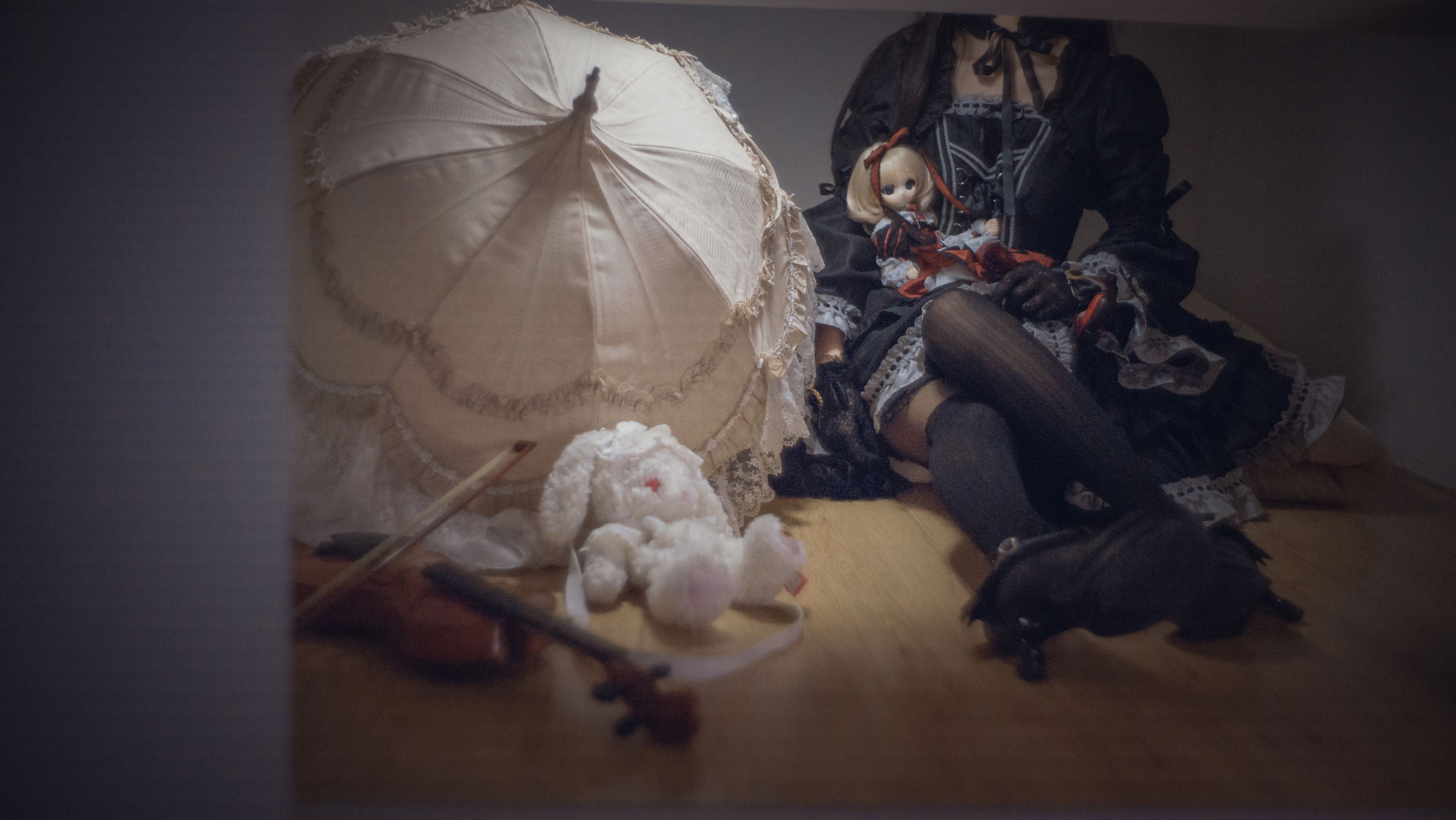 福利姬木花琳琳是勇者 – Marionette in the closet [37P] - 秀人网免费无水印在线套图写真