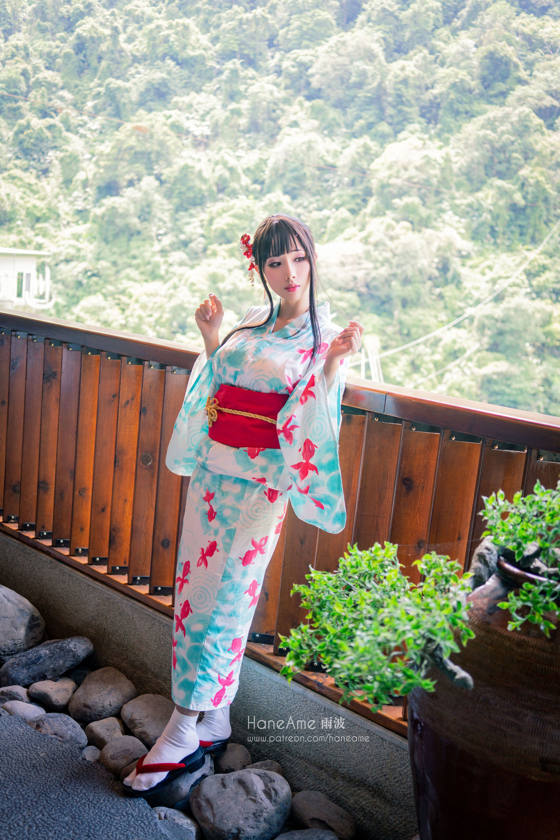 雨波_HaneAme 溫泉 [100P] - 秀人网免费无水印在线套图写真