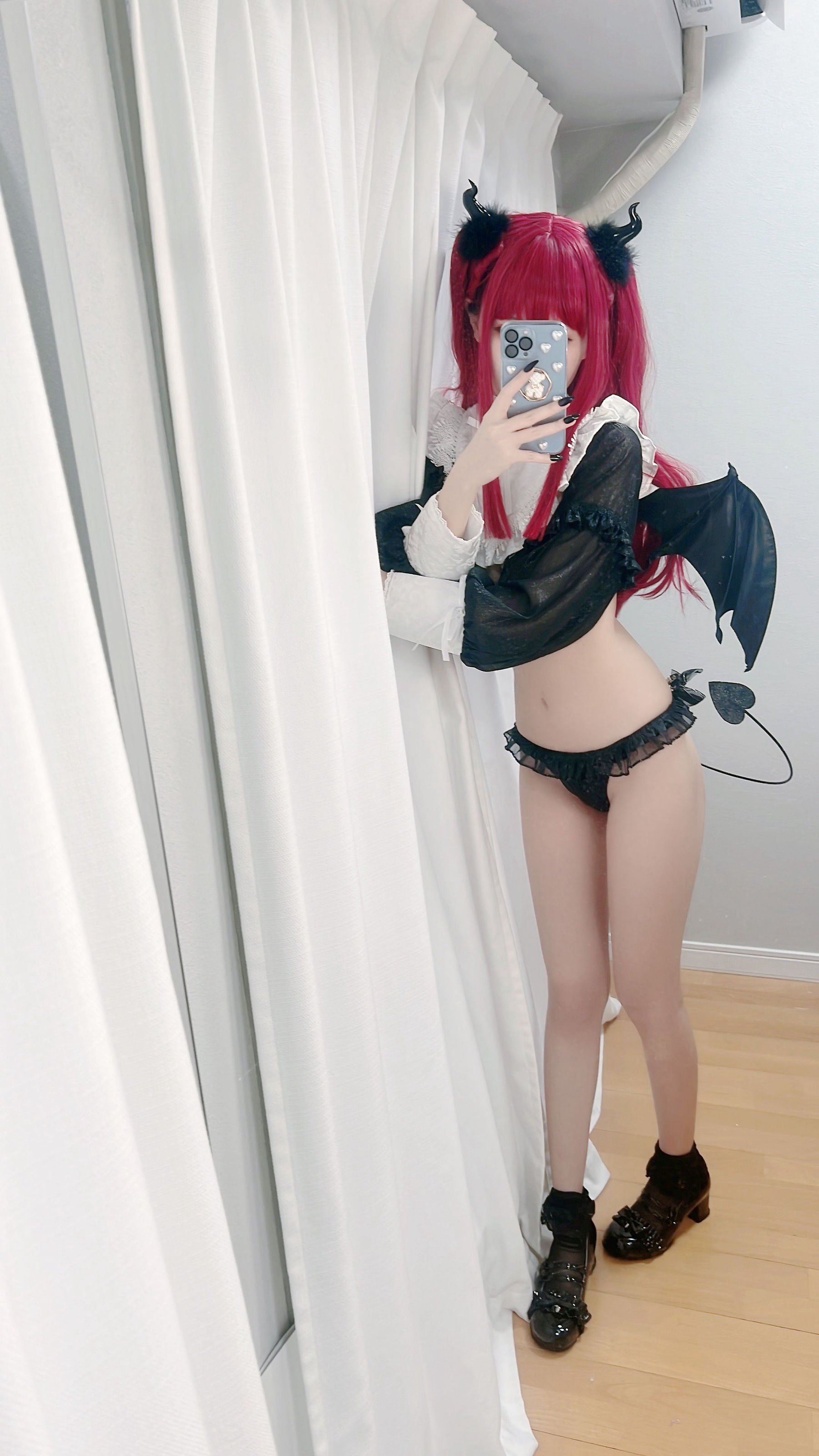 千阳(ちよ) – 利兹全身 [21P] - 秀人网免费无水印在线套图写真