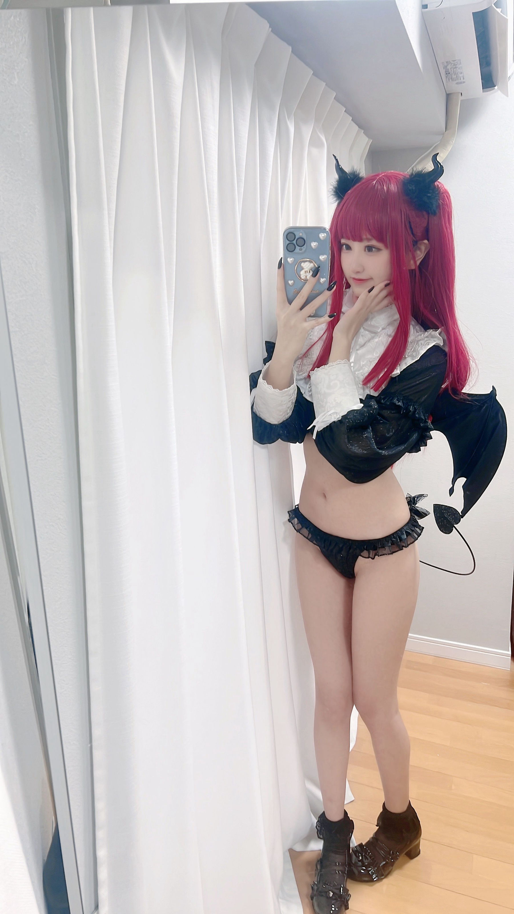 千阳(ちよ) – 利兹全身 [21P] - 秀人网免费无水印在线套图写真