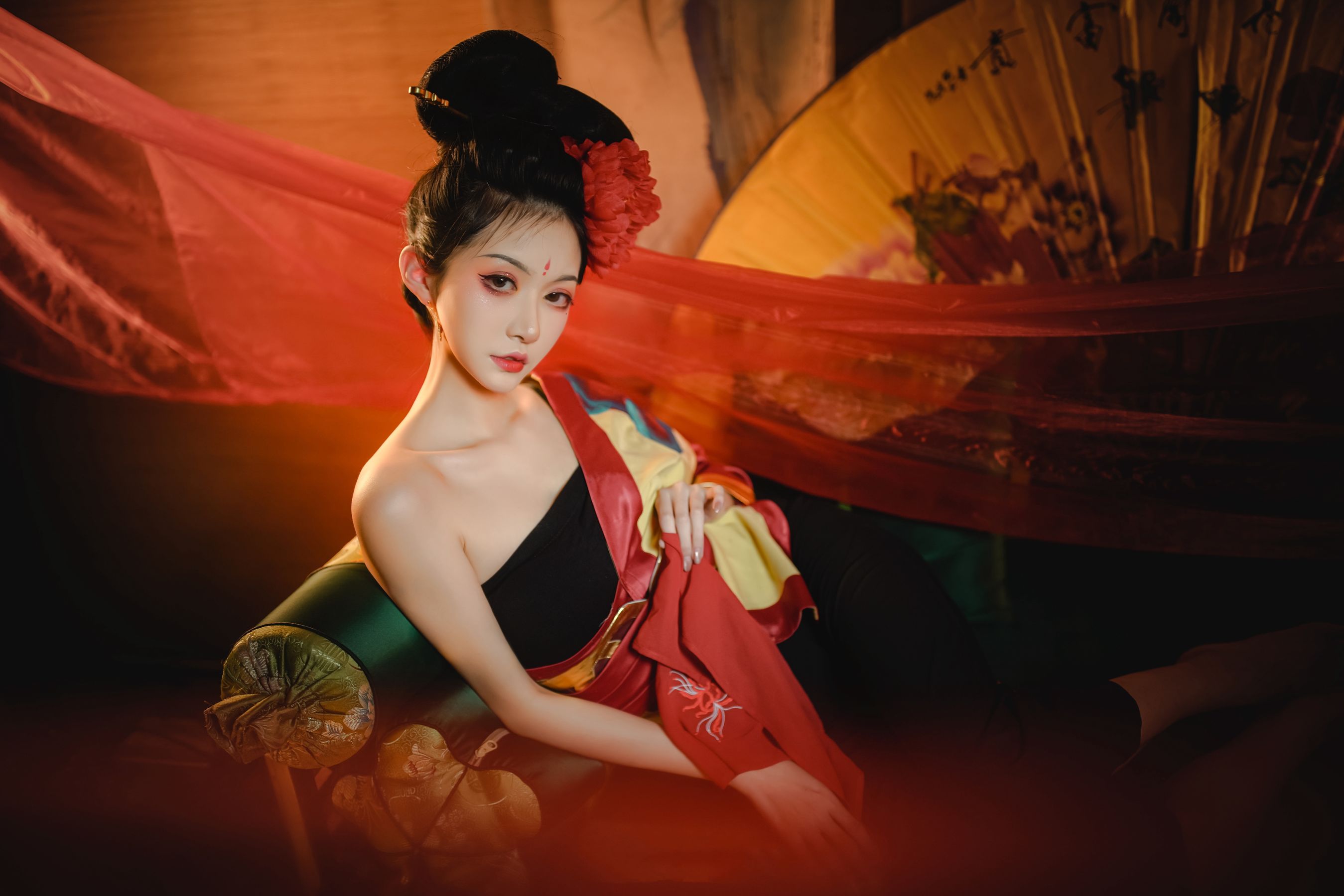 COS萌妹沧霁桔梗 – 一千零一个江湖 [15P] - 秀人网免费无水印在线套图写真