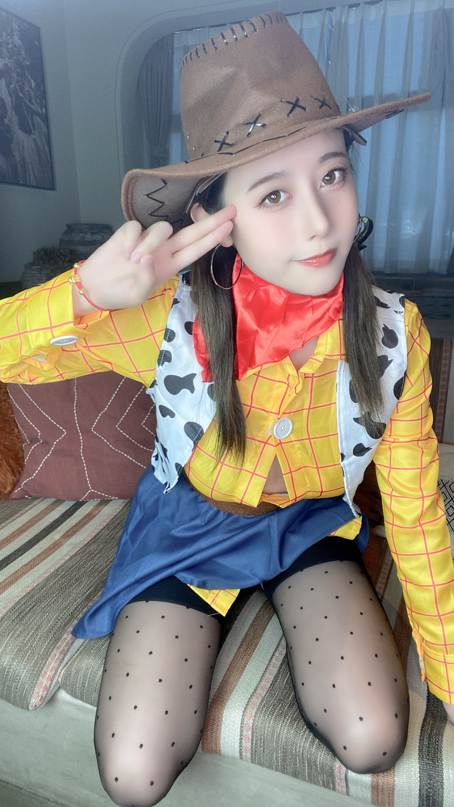 萌妹奈汐酱nice – 胡迪 [51P] - 秀人网免费无水印在线套图写真