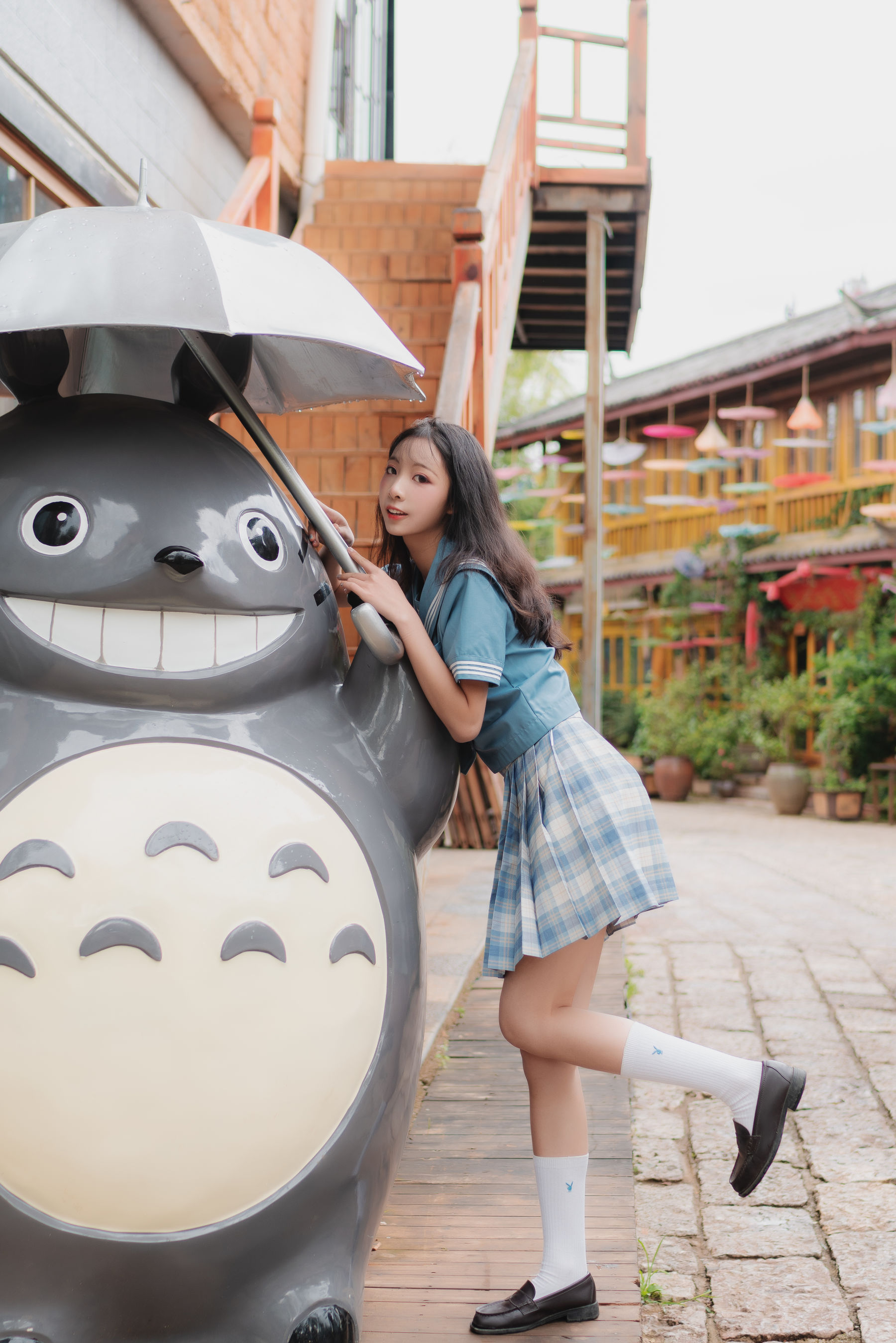 清纯妹子西瓜 丽江写真JK户外 [44P] - 秀人网免费无水印在线套图写真