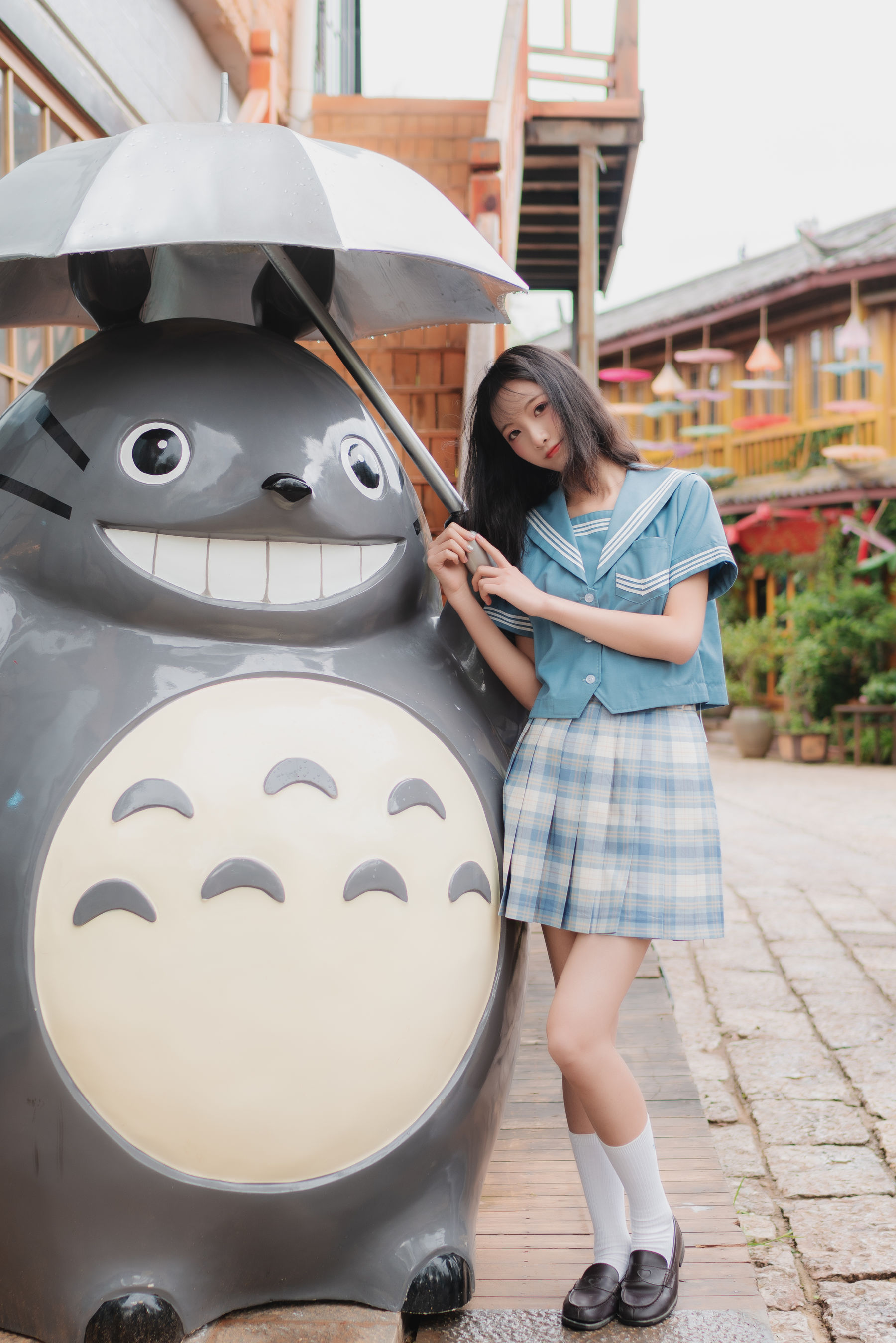 清纯妹子西瓜 丽江写真JK户外 [44P] - 秀人网免费无水印在线套图写真