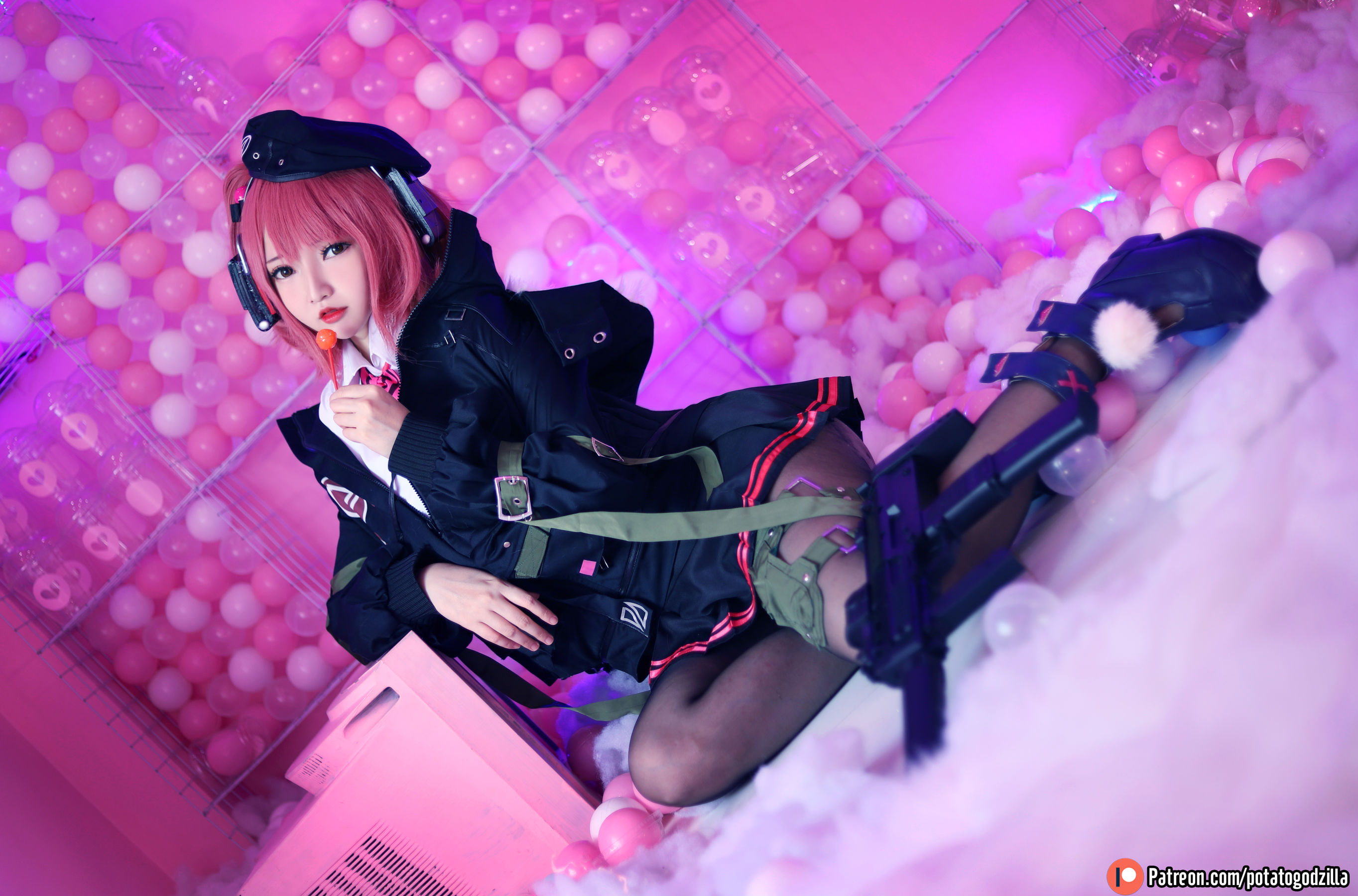 Coser小姐姐Potato Godzilla – MP7 (Girls Frontline) [40P] - 秀人网免费无水印在线套图写真
