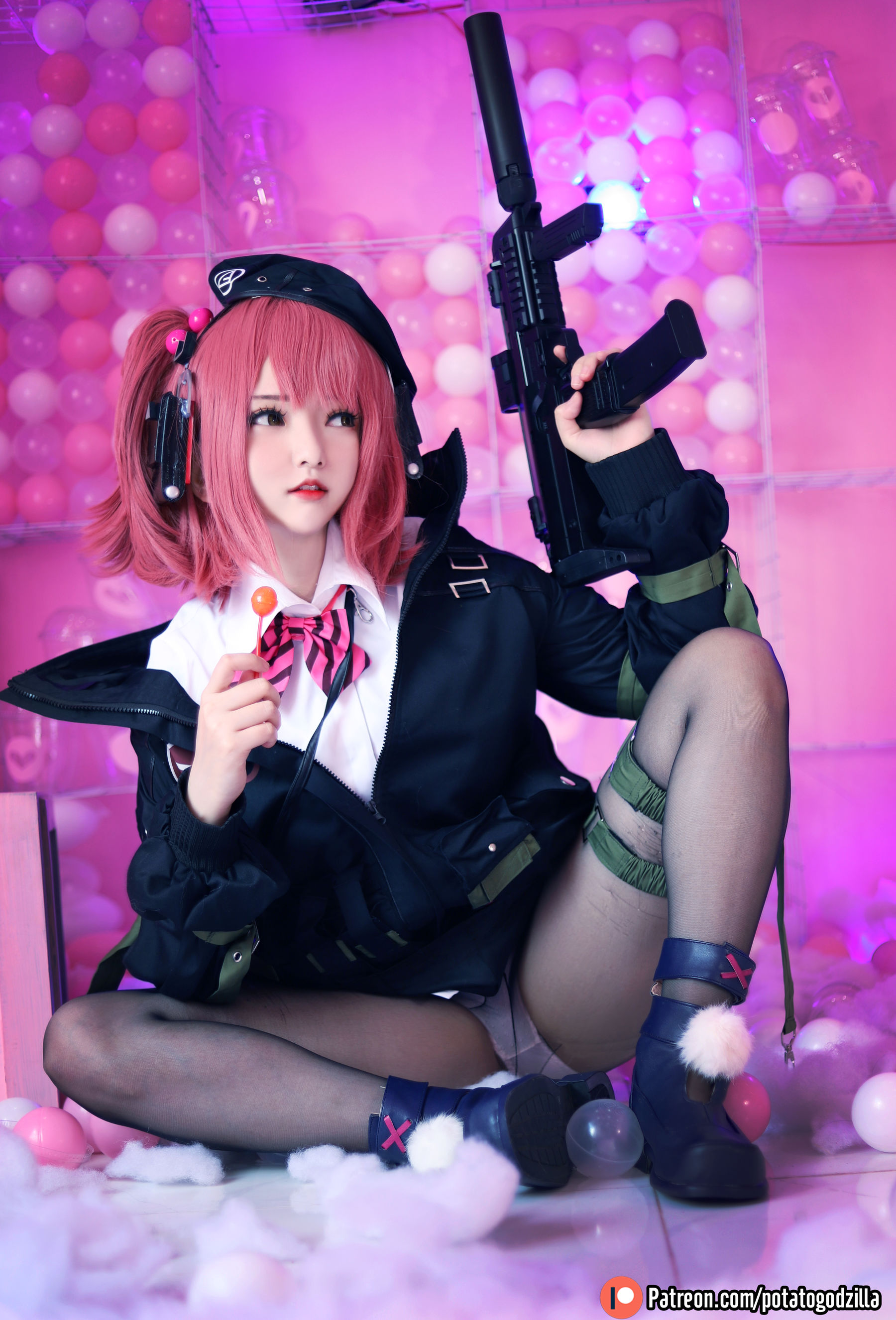 Coser小姐姐Potato Godzilla – MP7 (Girls Frontline) [40P] - 秀人网免费无水印在线套图写真