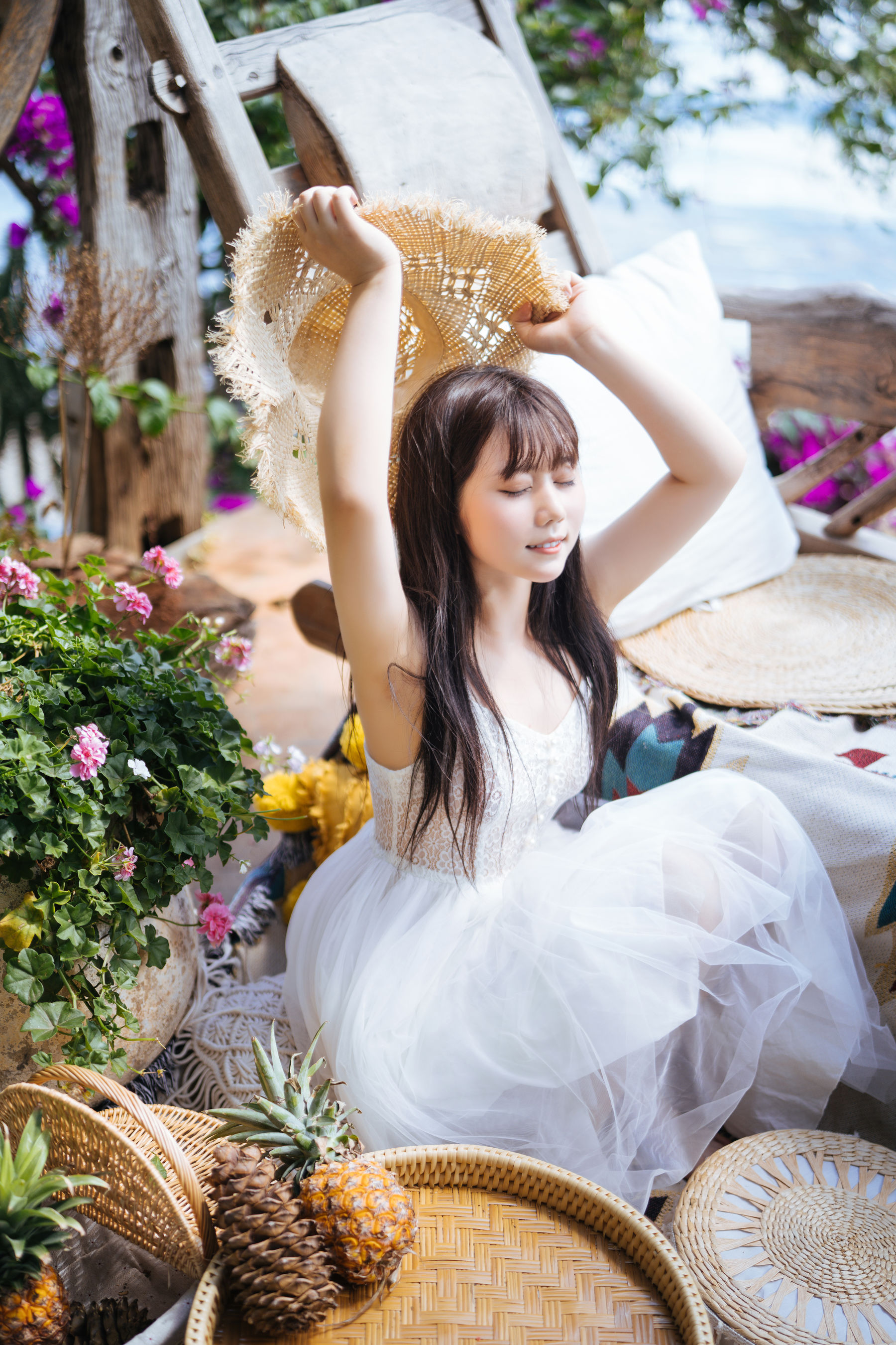 微博福利姬镜酱 – 静夏之白裙少女 [50P] - 秀人网免费无水印在线套图写真