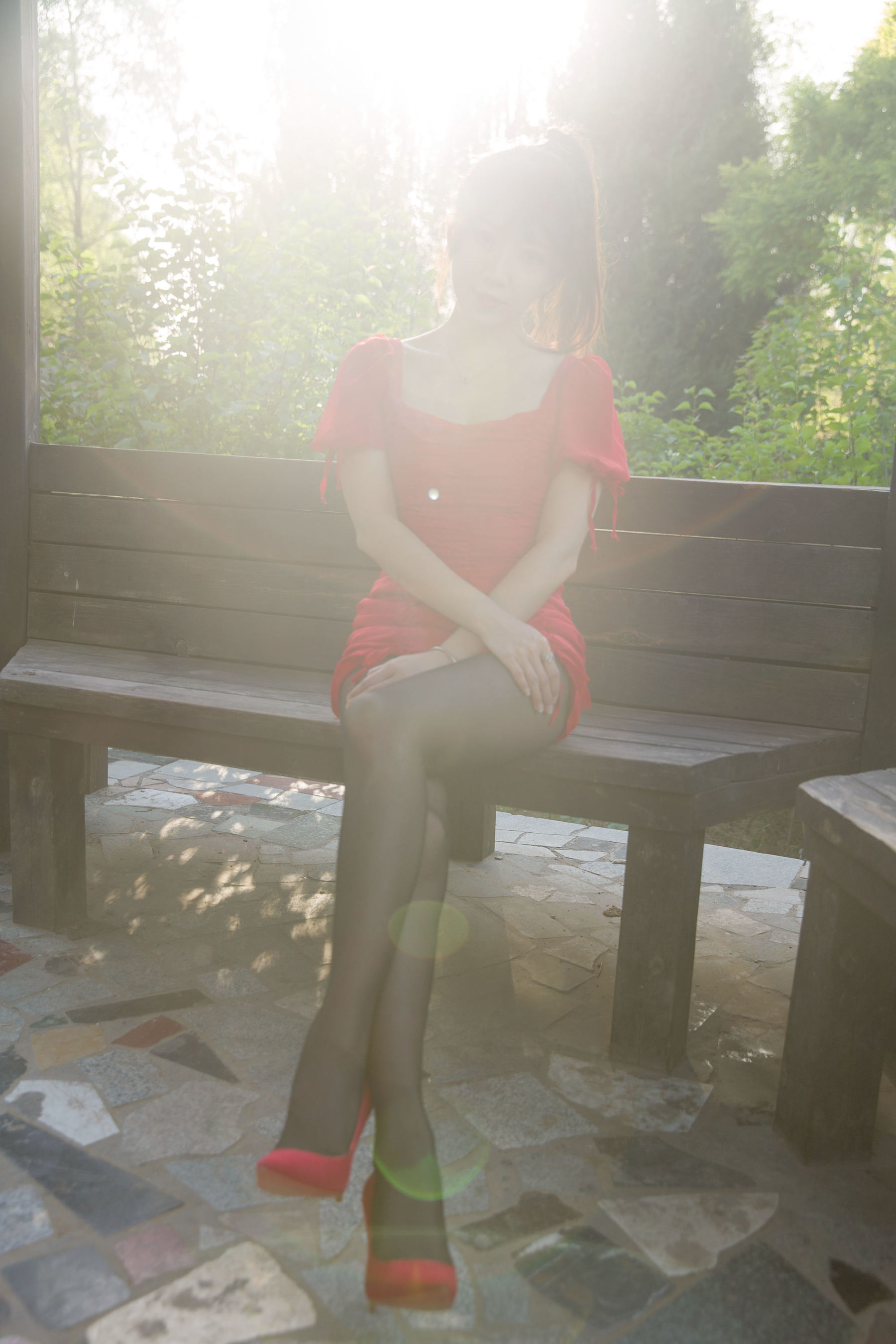 斗鱼主播小女巫露娜 – 户外小红裙 [66P] - 秀人网免费无水印在线套图写真