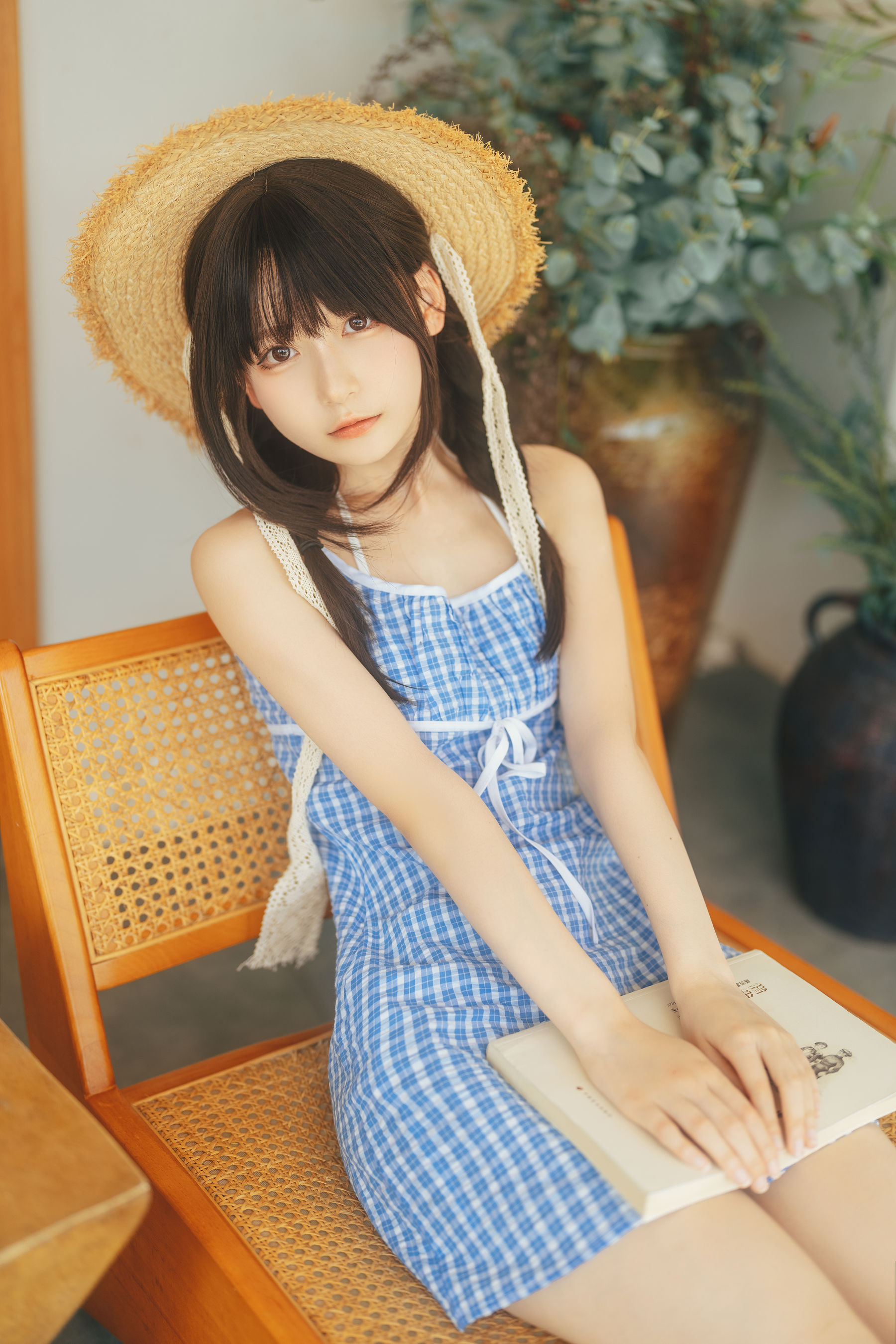 迷之呆梨(发条少女) – 夏末 [69P] - 秀人网免费无水印在线套图写真