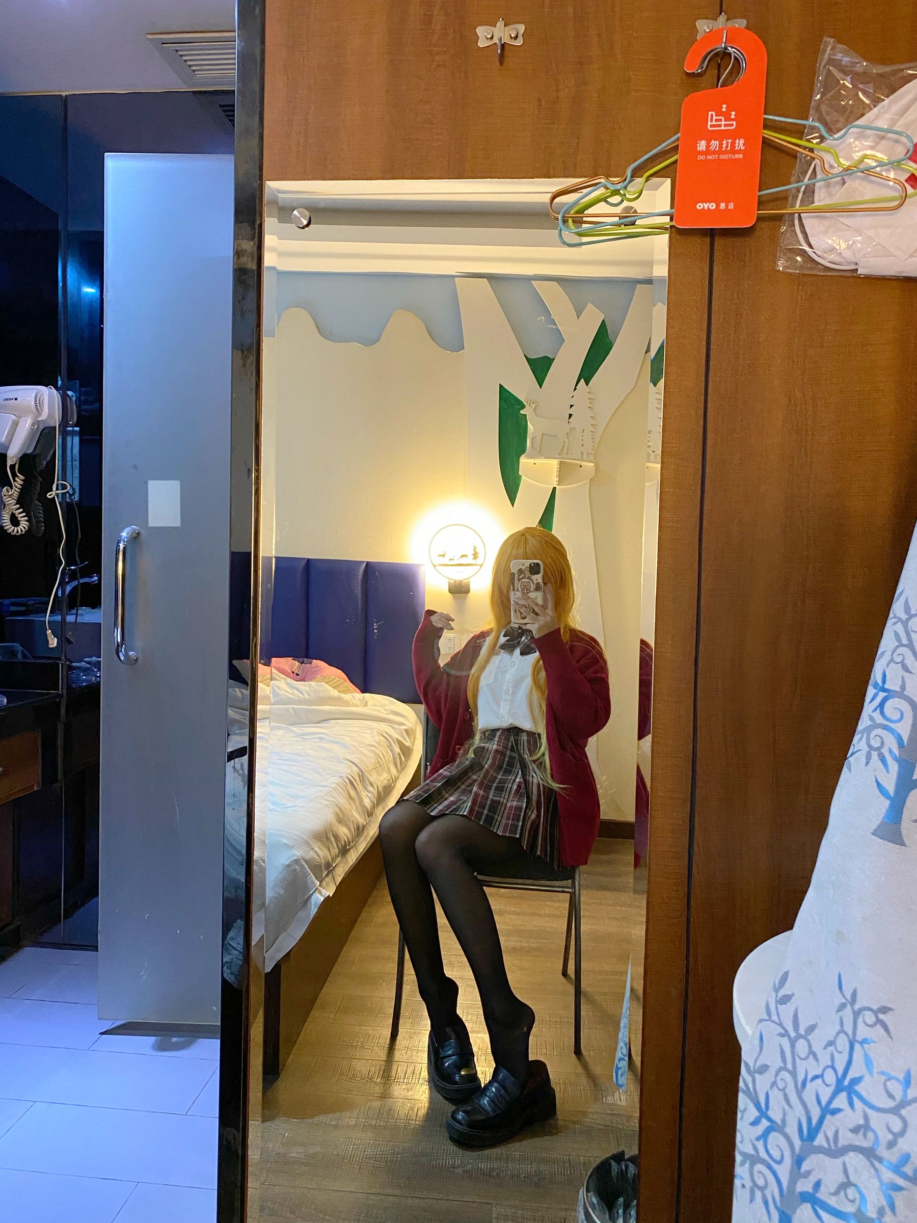 芋圆侑子SJ_ – 金毛不良jk [42P] - 秀人网免费无水印在线套图写真