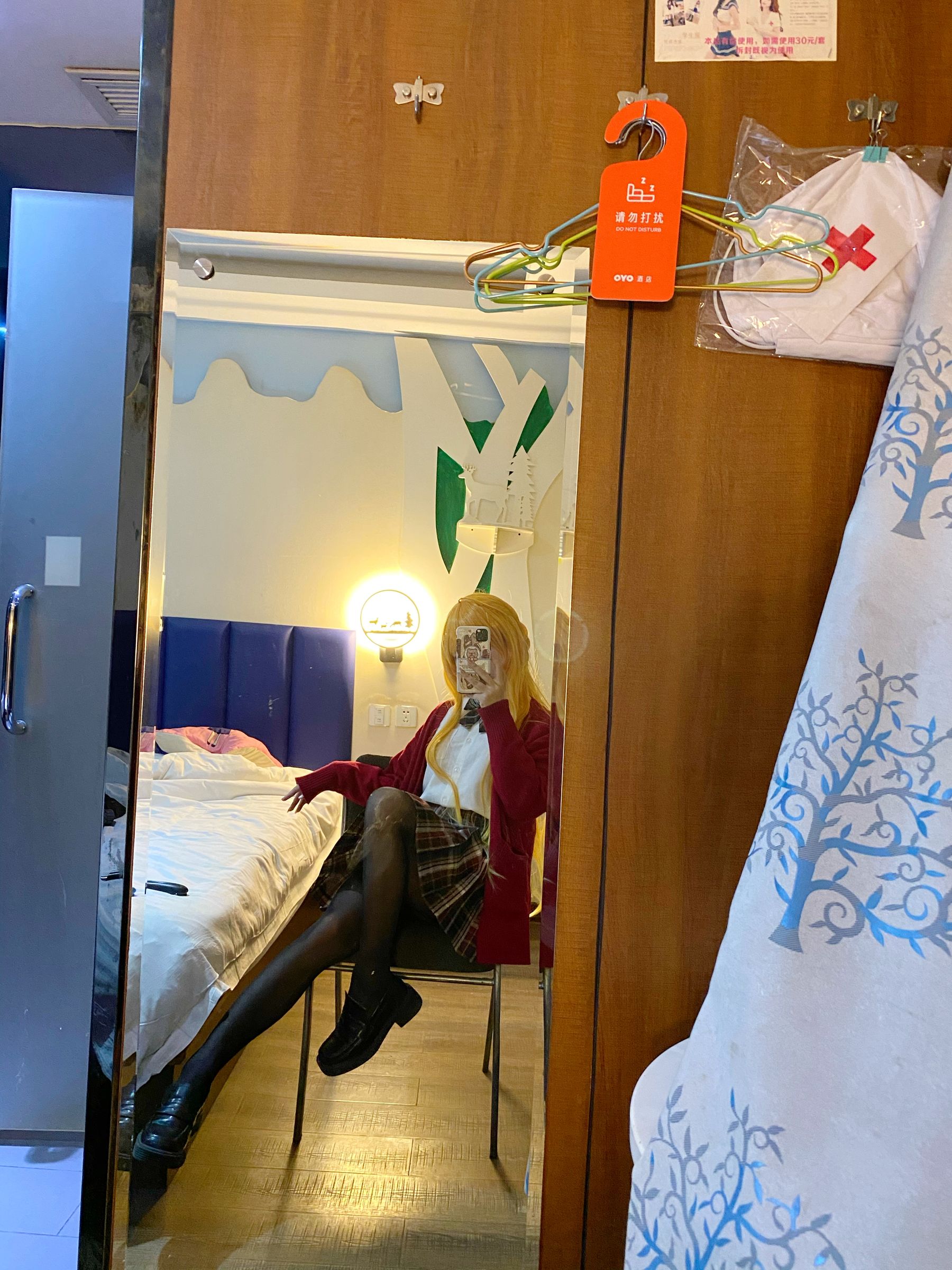 芋圆侑子SJ_ – 金毛不良jk [42P] - 秀人网免费无水印在线套图写真