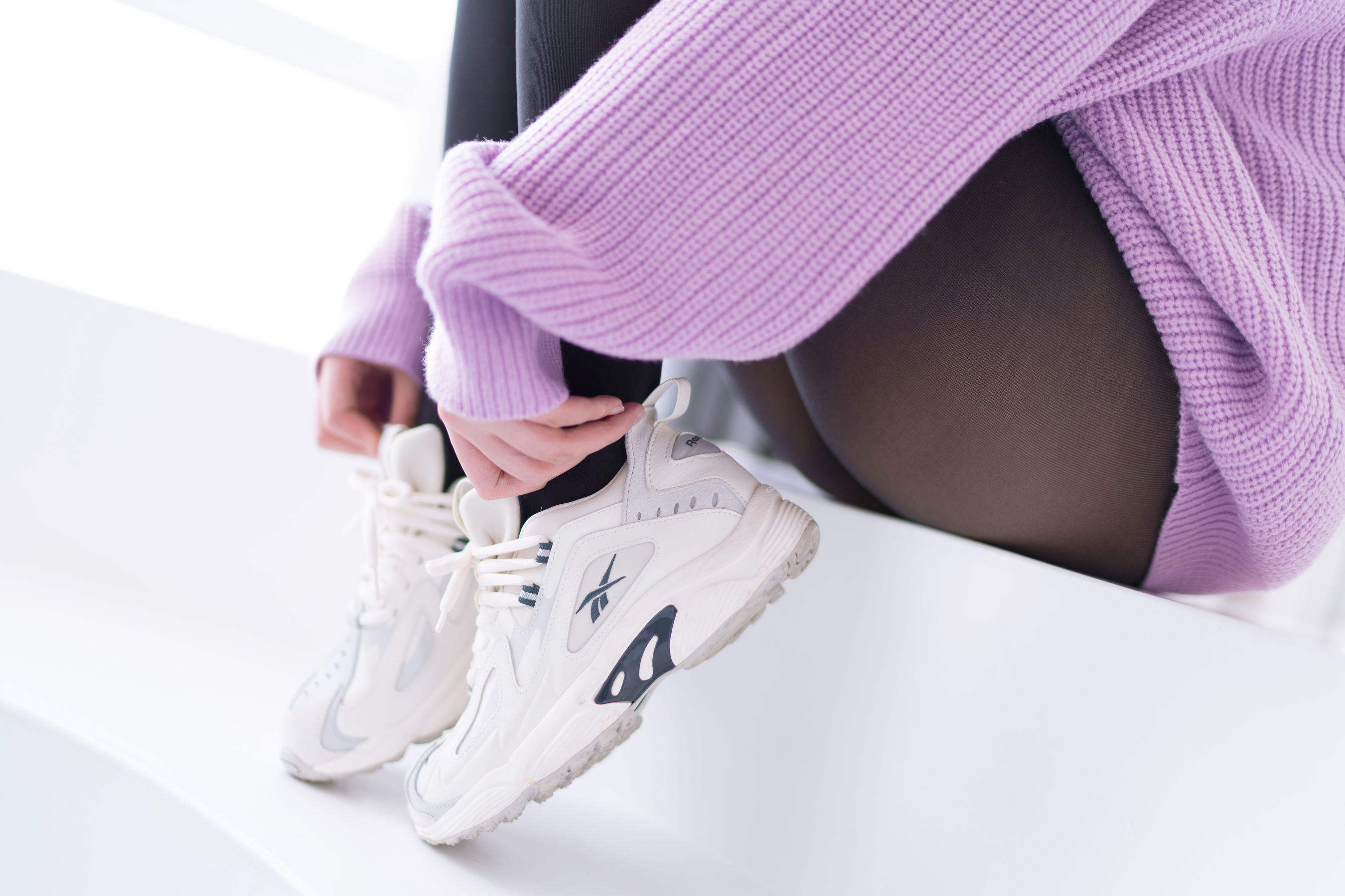 萌妹子眼酱大魔王w – 升玖老师 [39P] - 秀人网免费无水印在线套图写真