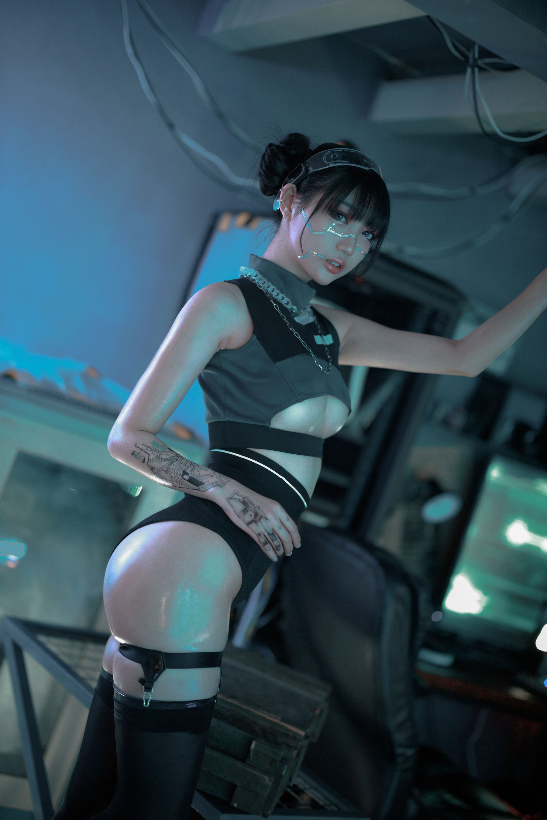 周叽是可爱兔兔 – 仿生人形 [35P] - 秀人网免费无水印在线套图写真