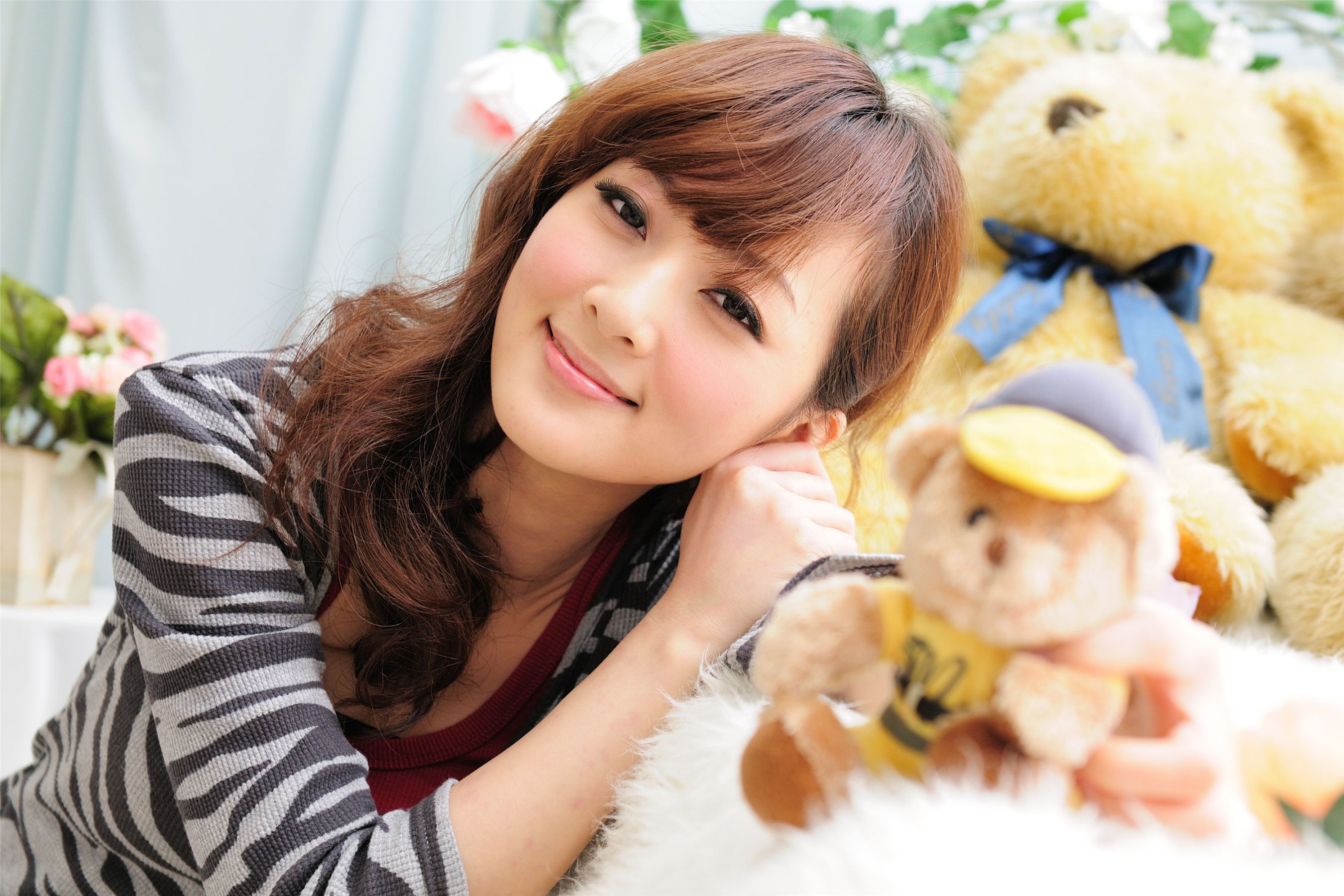 果子MM《室外外散图》写真合集 [51P] - 秀人网免费无水印在线套图写真