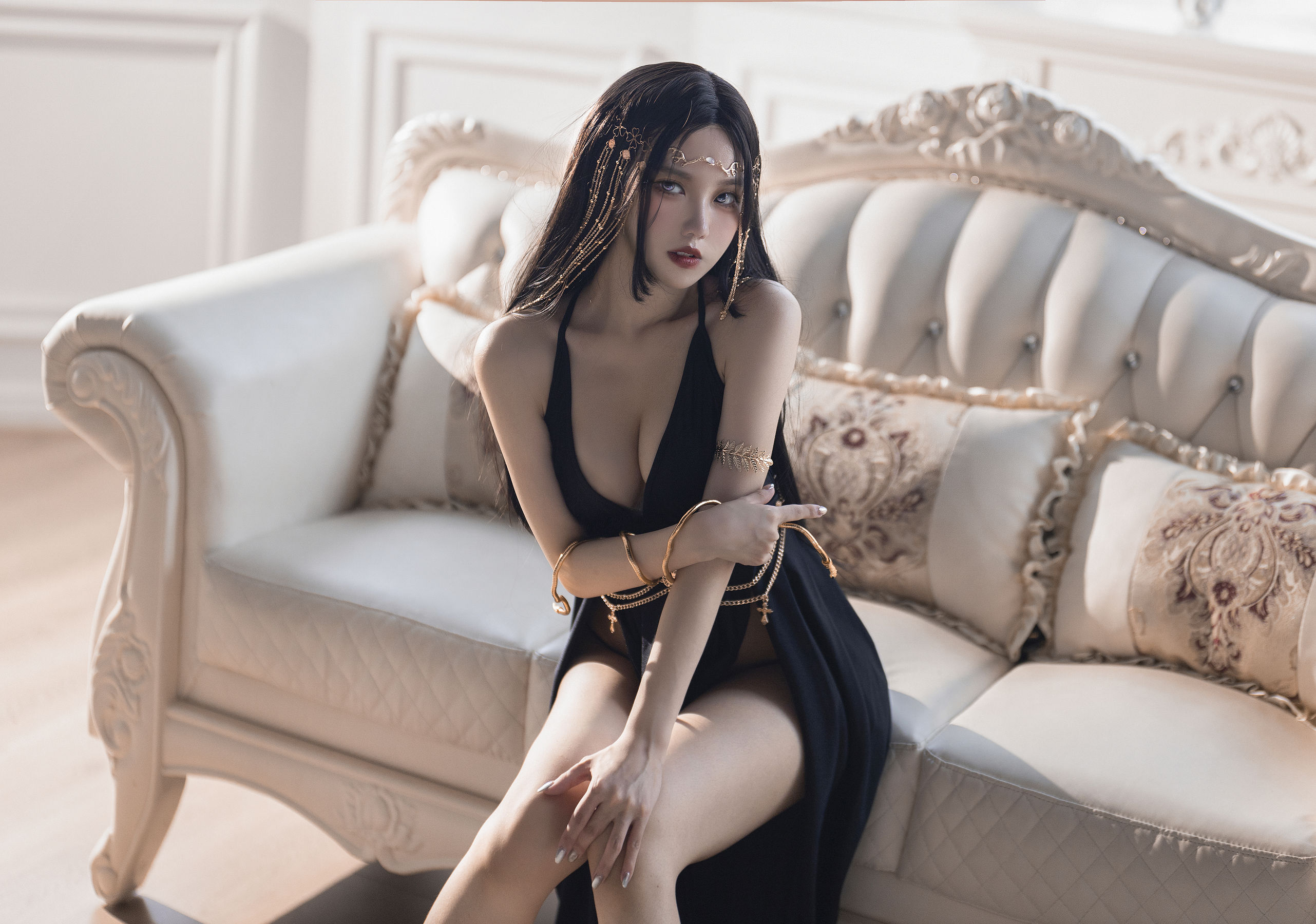 动漫博主果咩酱w – 反派角色 [25P] - 秀人网免费无水印在线套图写真