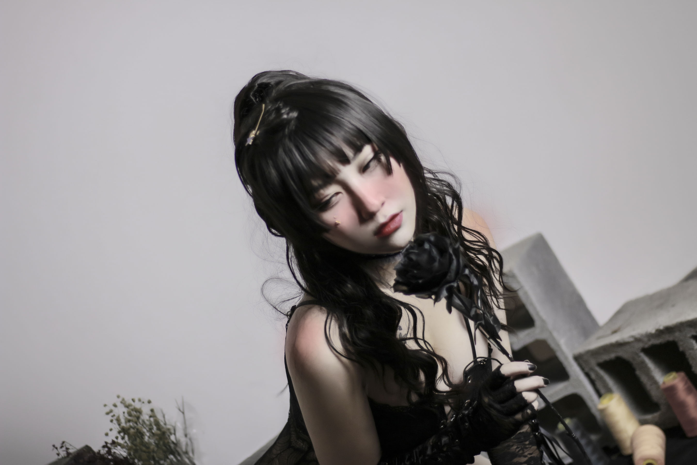 奇行家狗崽 – 黑白无相 [36P] - 秀人网免费无水印在线套图写真