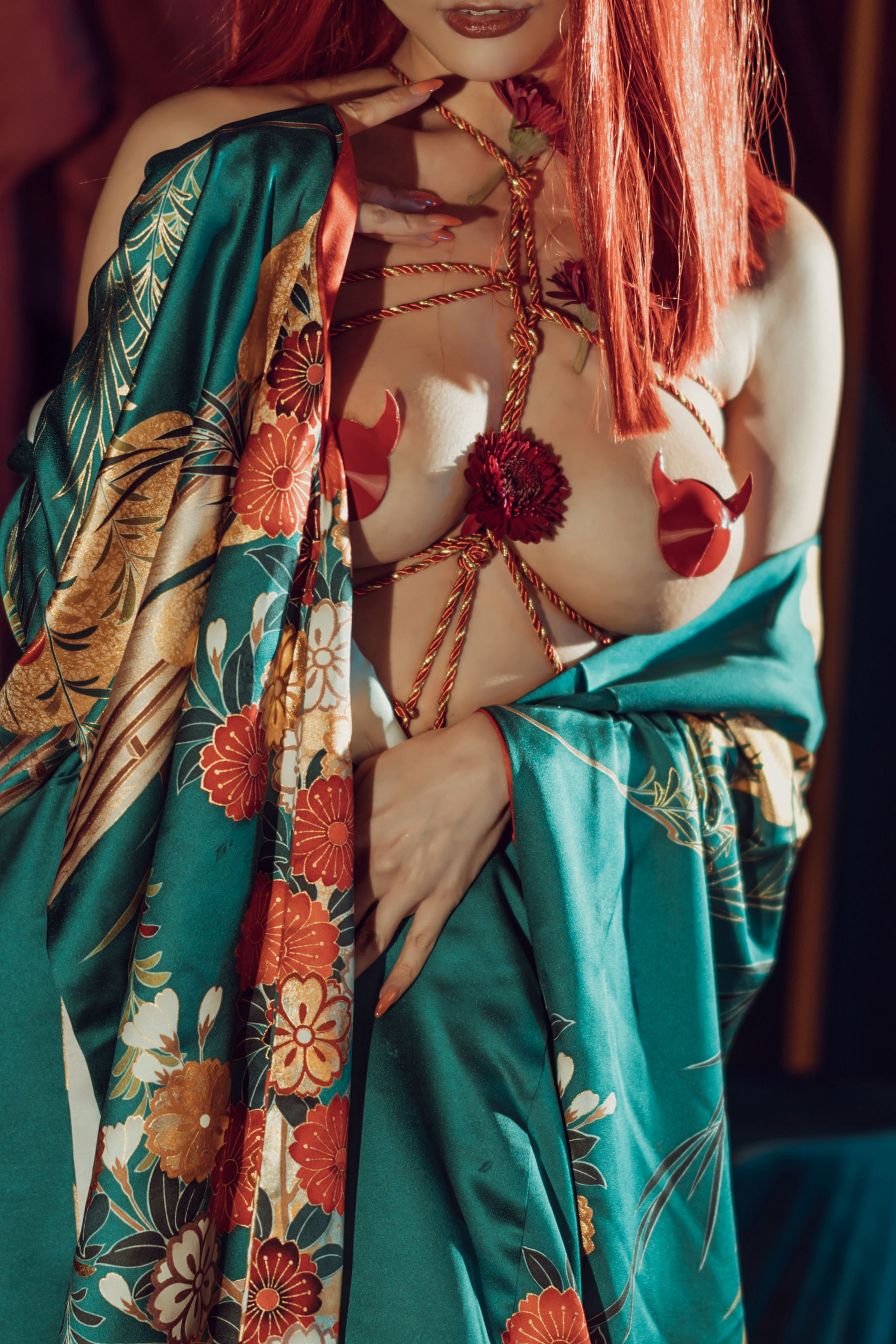 秋和柯基(夏小秋秋秋) – 和服 [36P] - 秀人网免费无水印在线套图写真