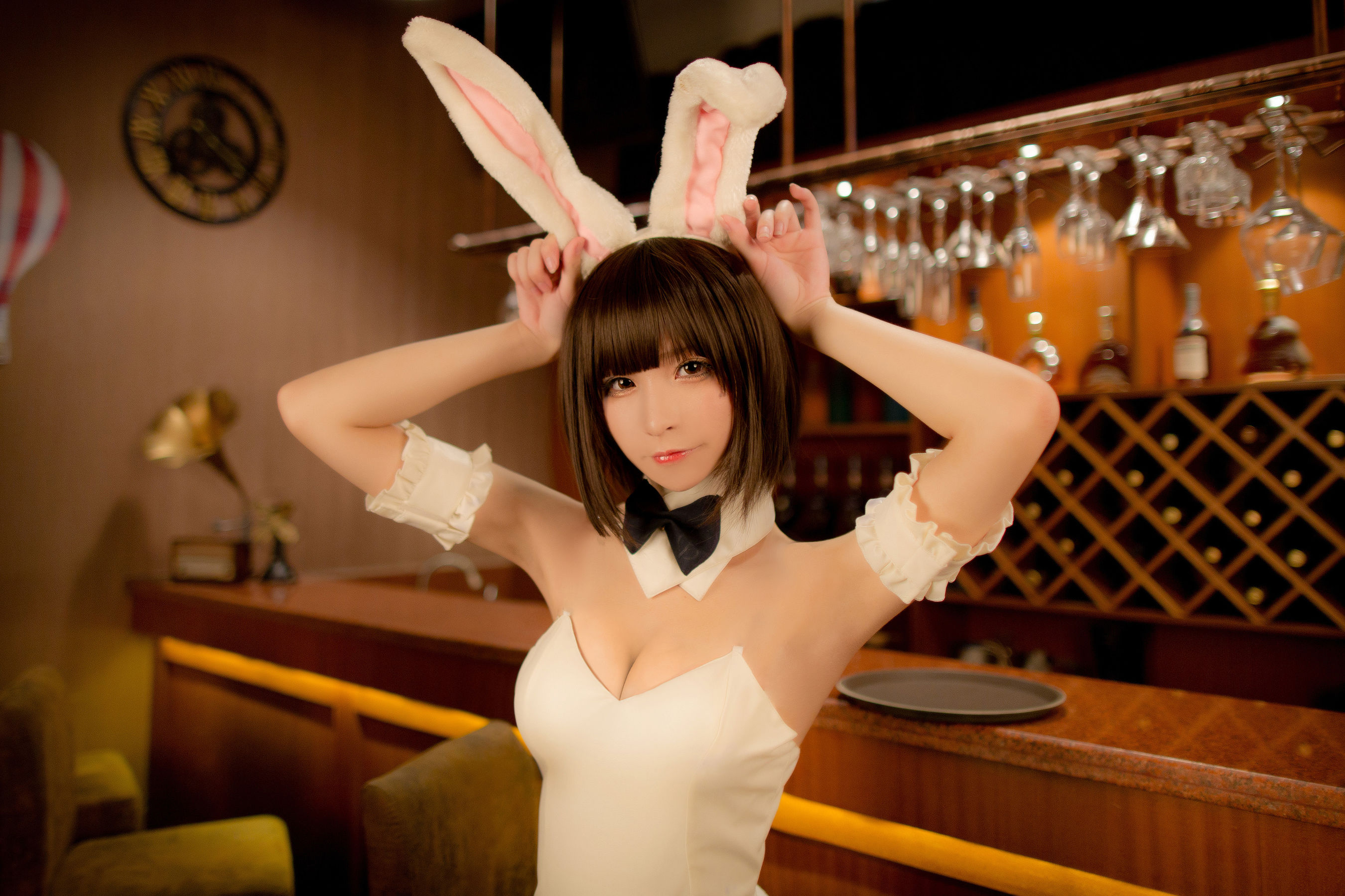 拼音拼嘤嘤 – 加藤惠兔女郎 [9P] - 秀人网免费无水印在线套图写真