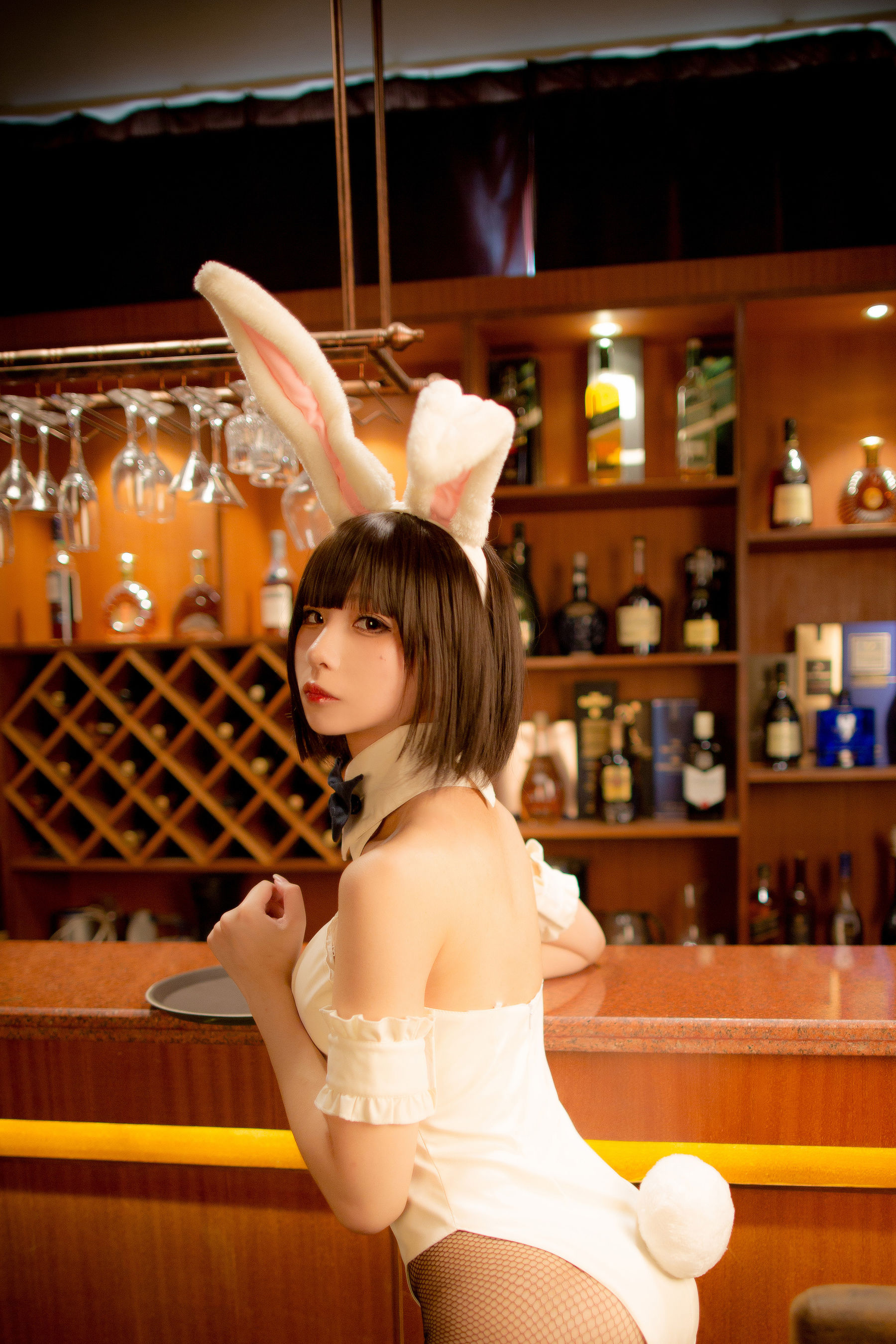 拼音拼嘤嘤 – 加藤惠兔女郎 [9P] - 秀人网免费无水印在线套图写真