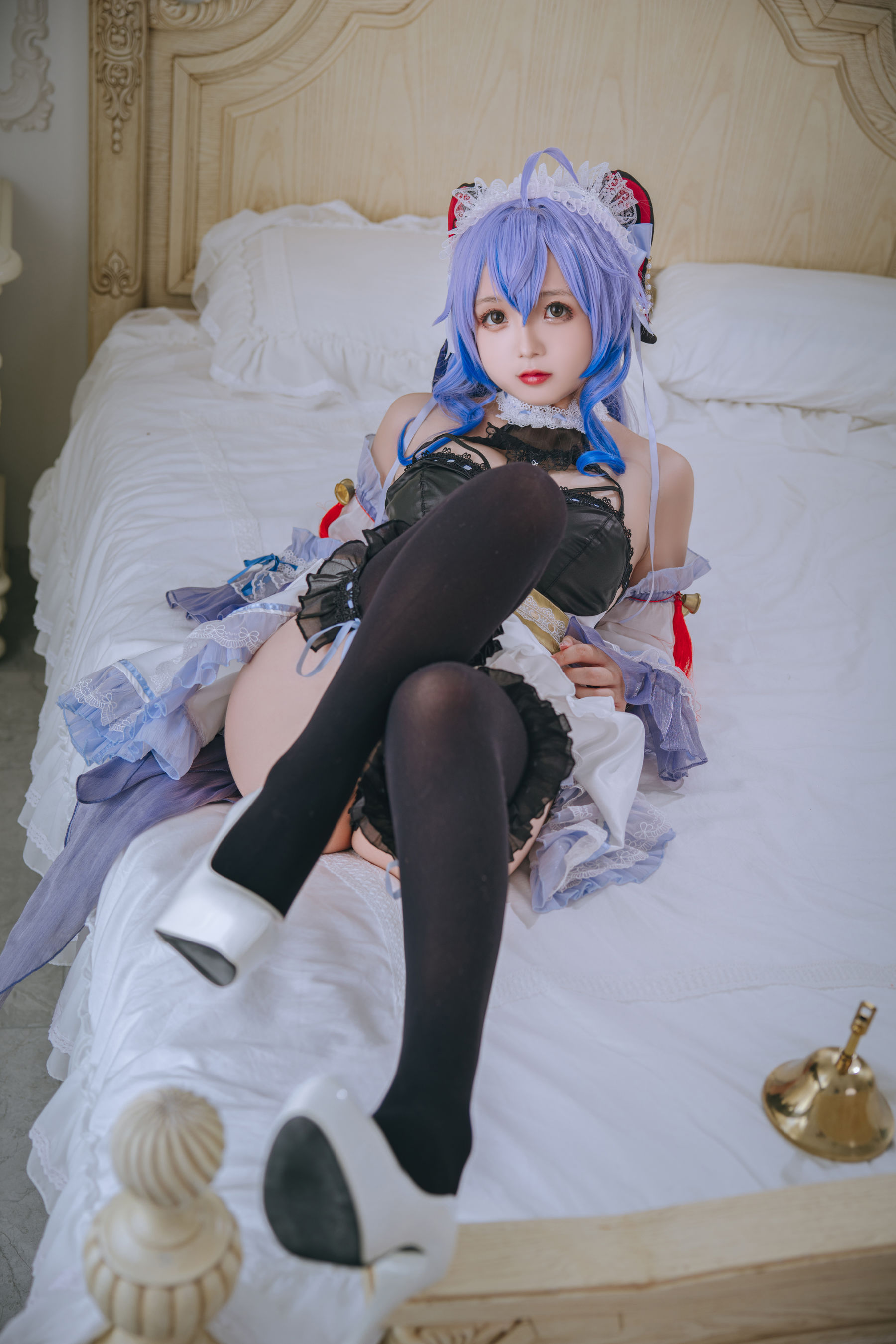 Cosplay日奈娇 – 甘雨女仆 [23P] - 秀人网免费无水印在线套图写真