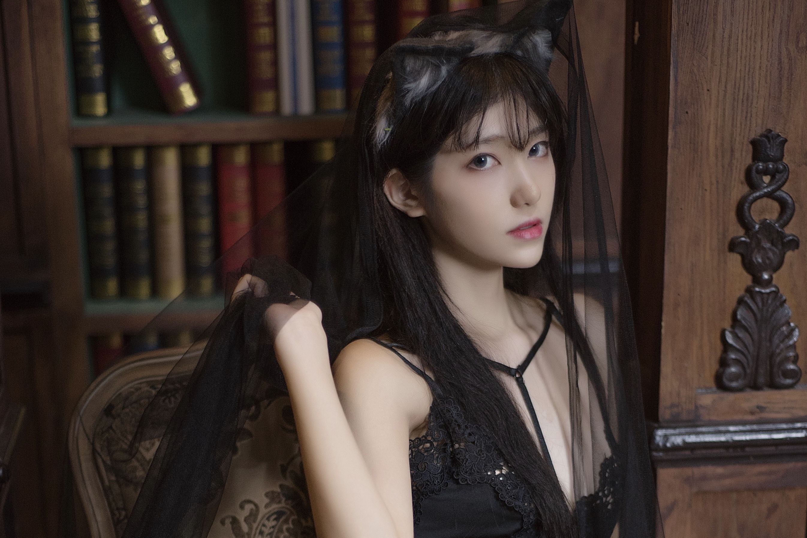 动漫博主南桃Momoko – 黑内衣 [18P] - 秀人网免费无水印在线套图写真