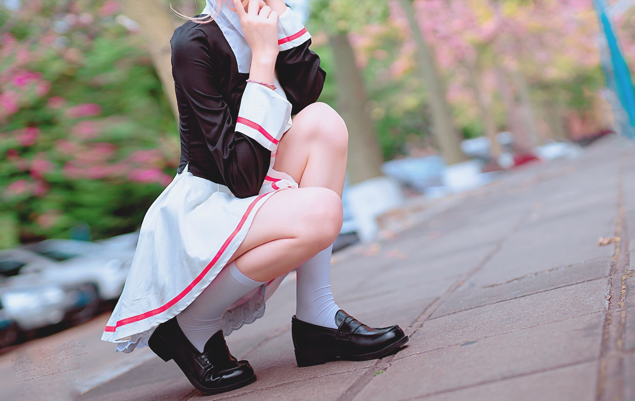 动漫博主南桃Momoko – 木之本樱制服 [9P] - 秀人网免费无水印在线套图写真