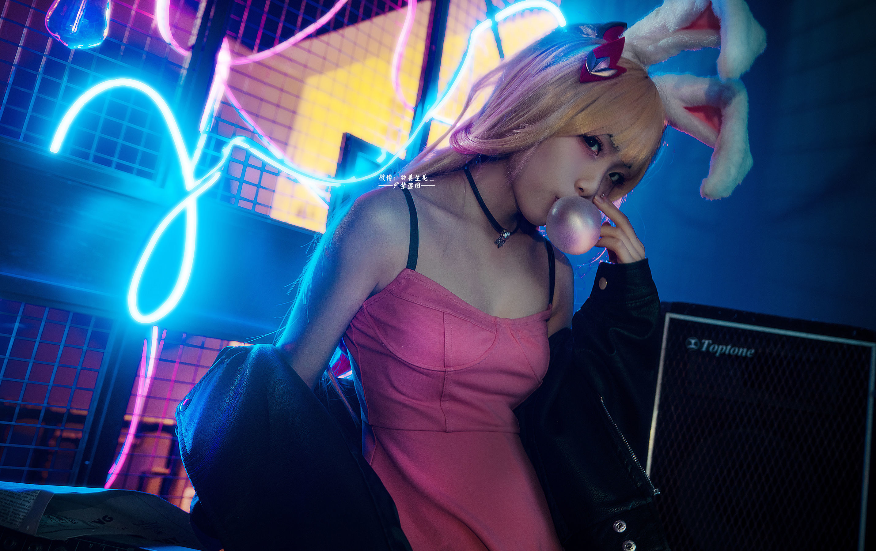 人气coser戚顾儿MIKI 王者荣耀 貂蝉和公孙离 [19P] - 秀人网免费无水印在线套图写真