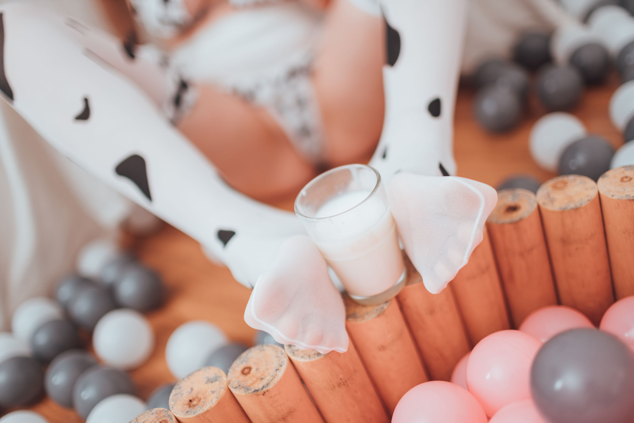 萌妹奈汐酱nice – 牛年大吉 奶牛 [49P] - 秀人网免费无水印在线套图写真