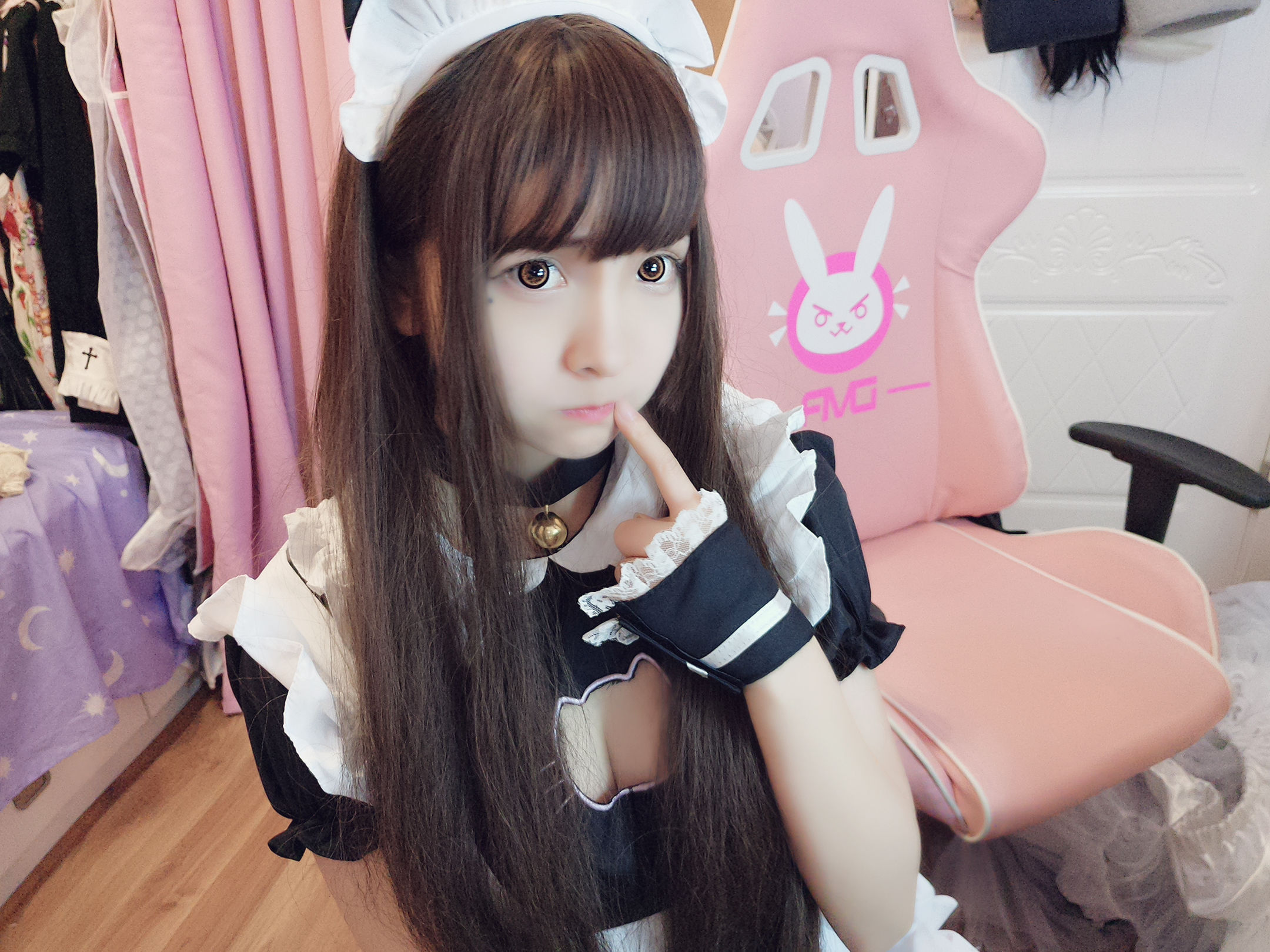 二次元美女古川kagura 女仆 [9P] - 秀人网免费无水印在线套图写真