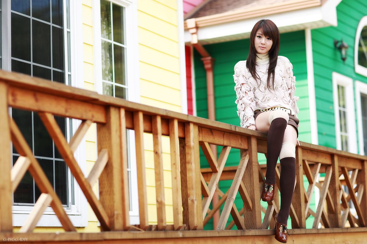 黄美姬 @@@《写真图片合集版》第1部 [100P] - 秀人网免费无水印在线套图写真