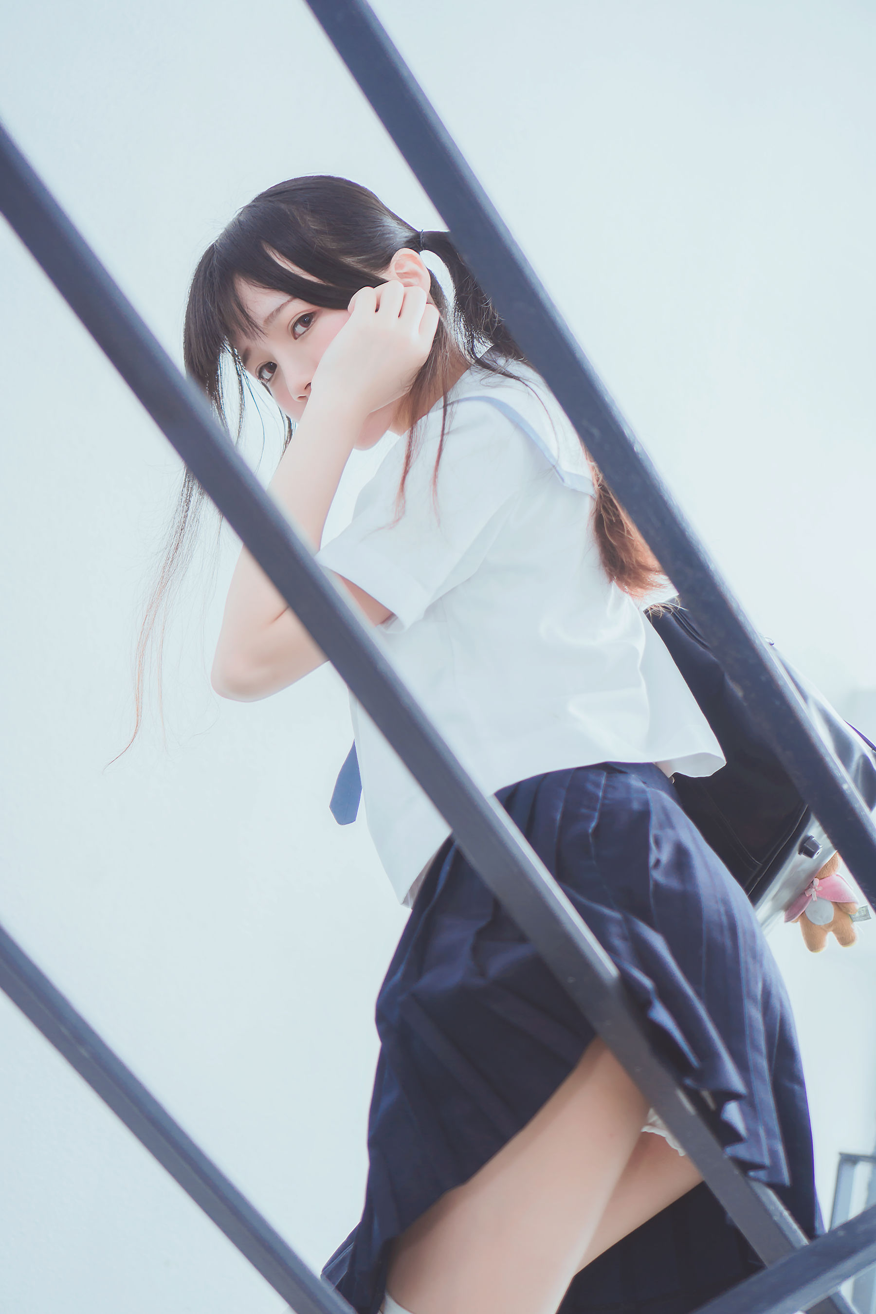 [萝莉COS] 桜桃喵《蓝白水手服》 [39P] - 秀人网免费无水印在线套图写真