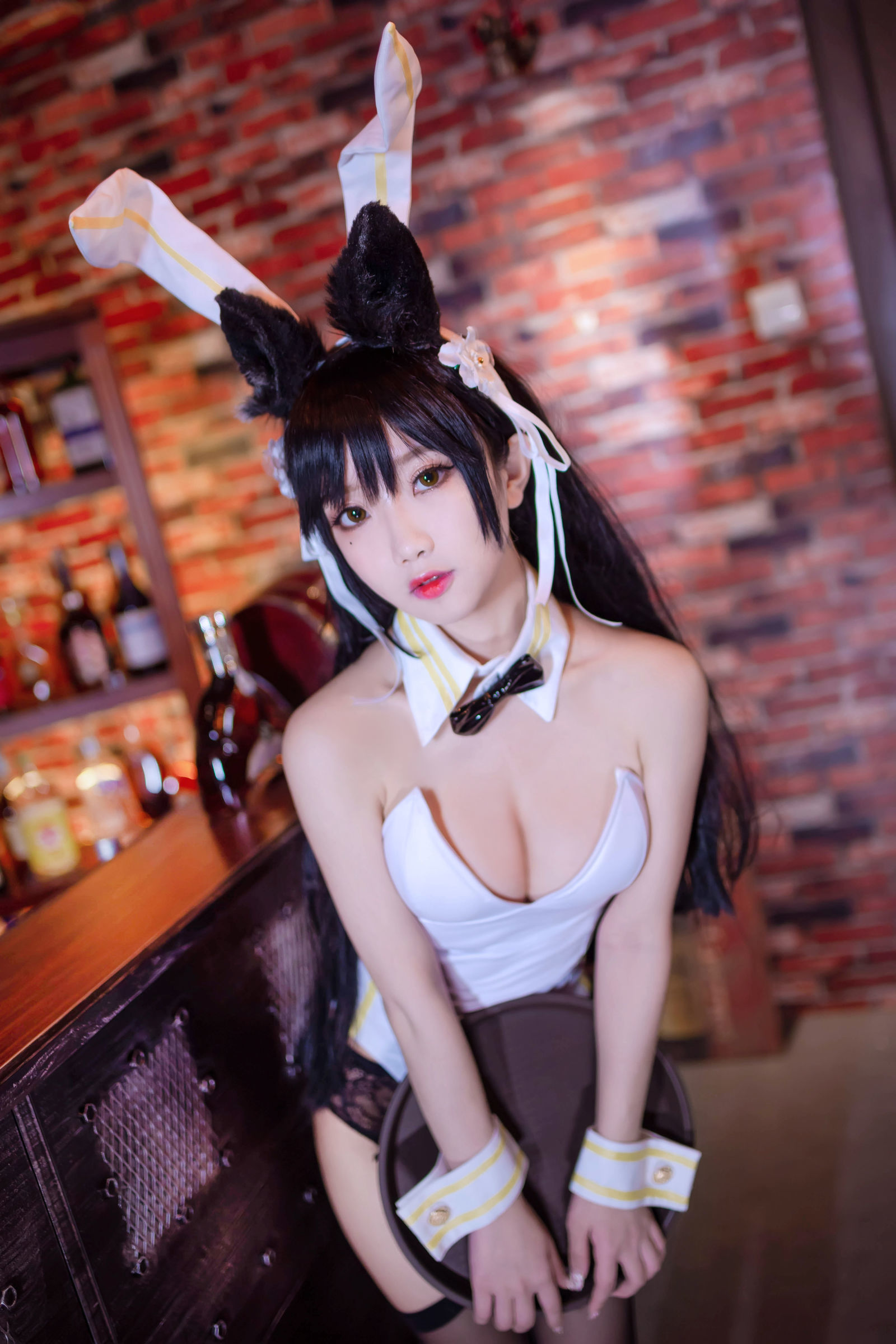 [萝莉COS] 鬼畜瑶 – 酒吧兔女郎 [20P] - 秀人网免费无水印在线套图写真